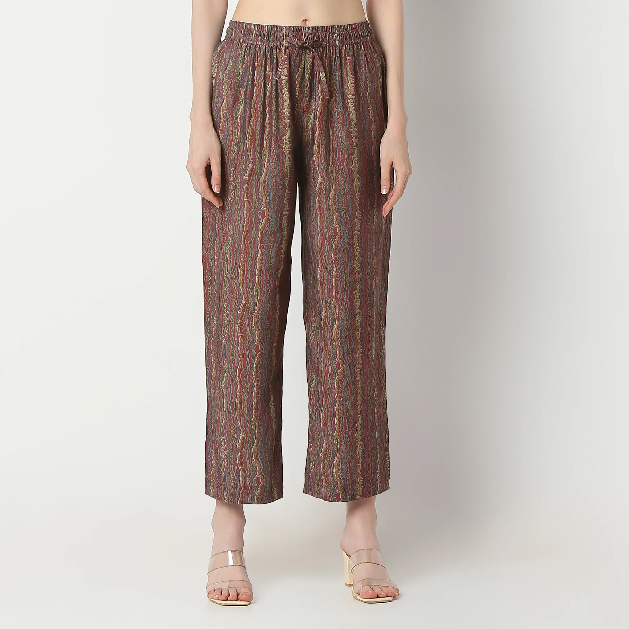 Printed V-Neck Straight Kurta With Pant Set - Image 7