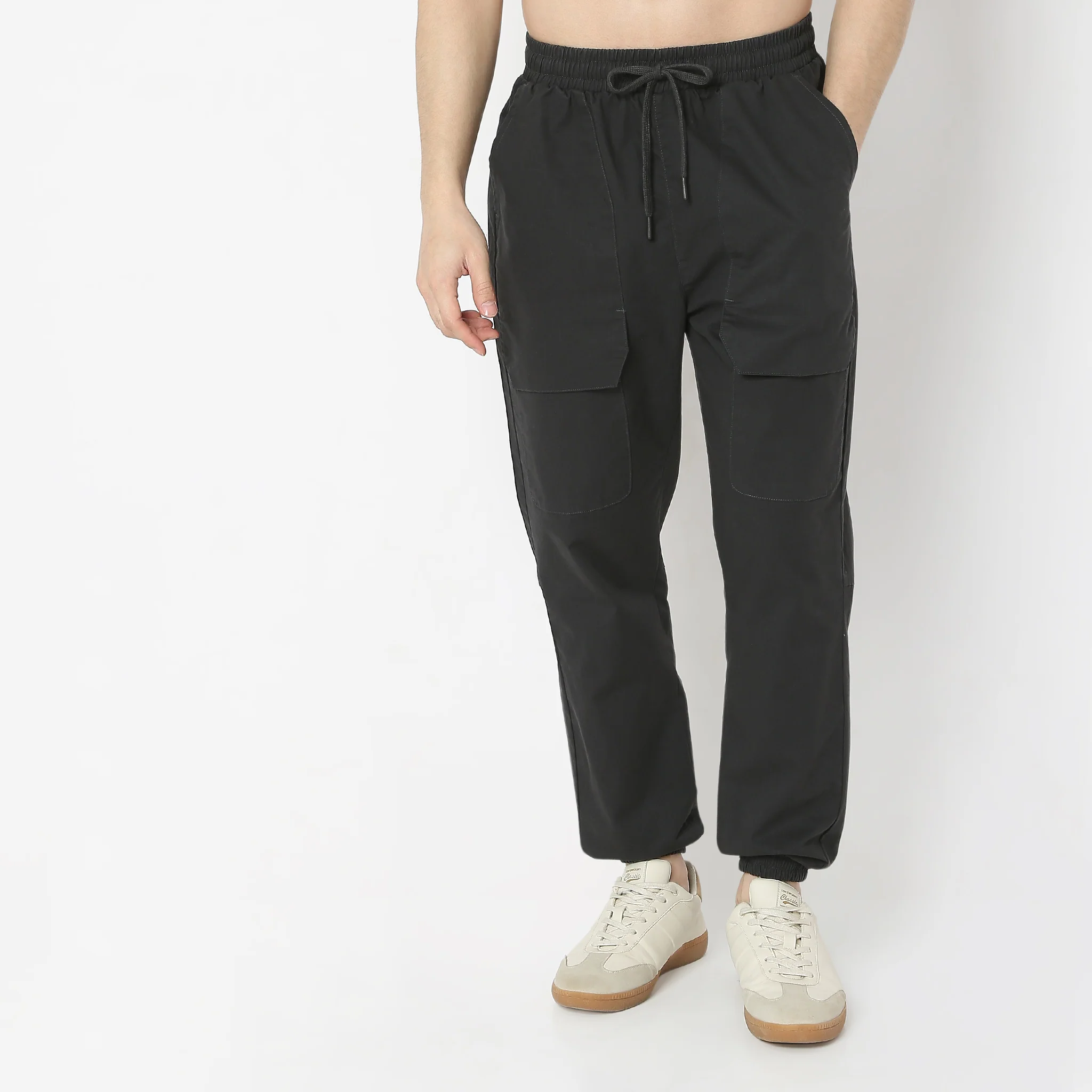 Cargo With Utility Pockets And Heavy Wash - Image 7