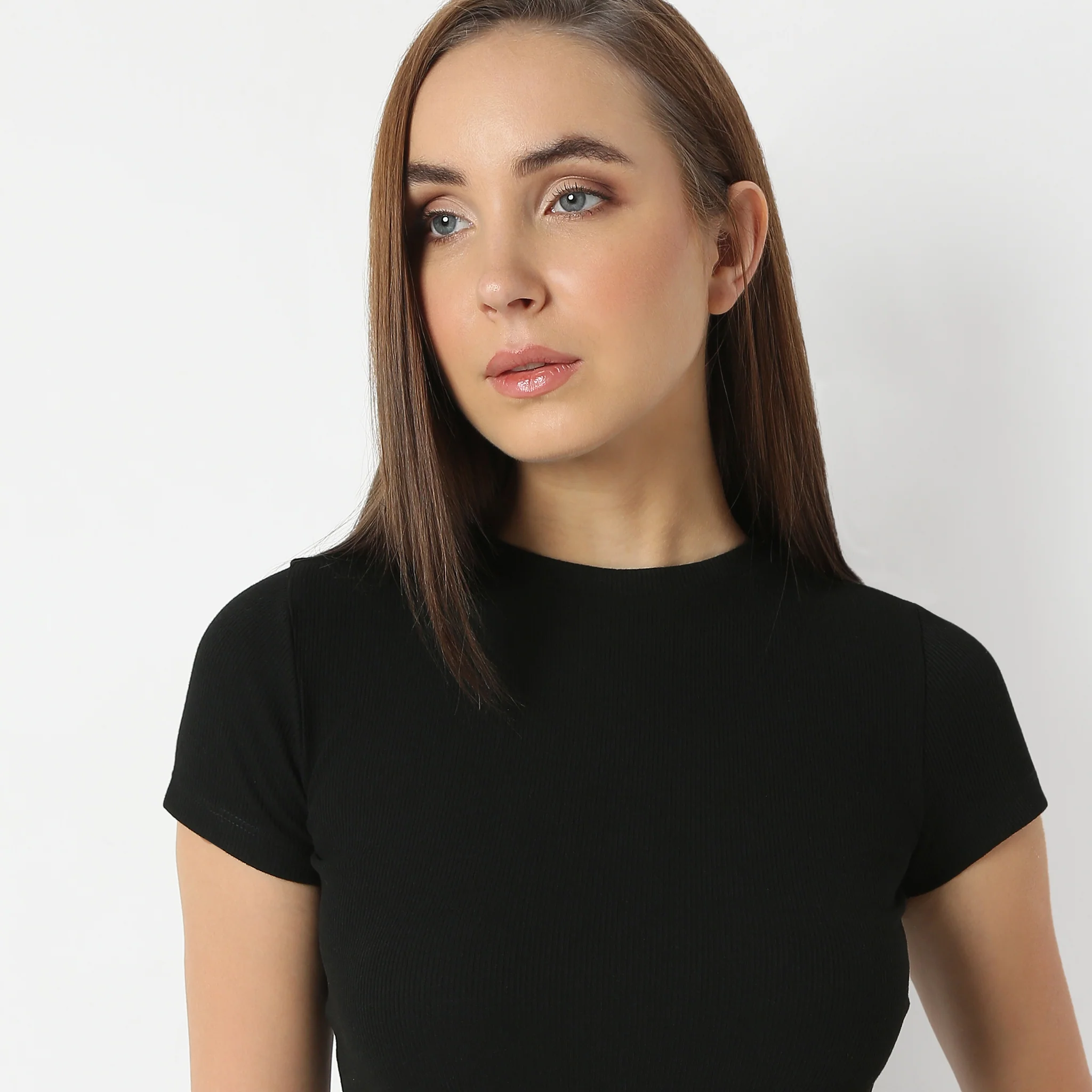 Solid Betty T-Shirt - Image 19