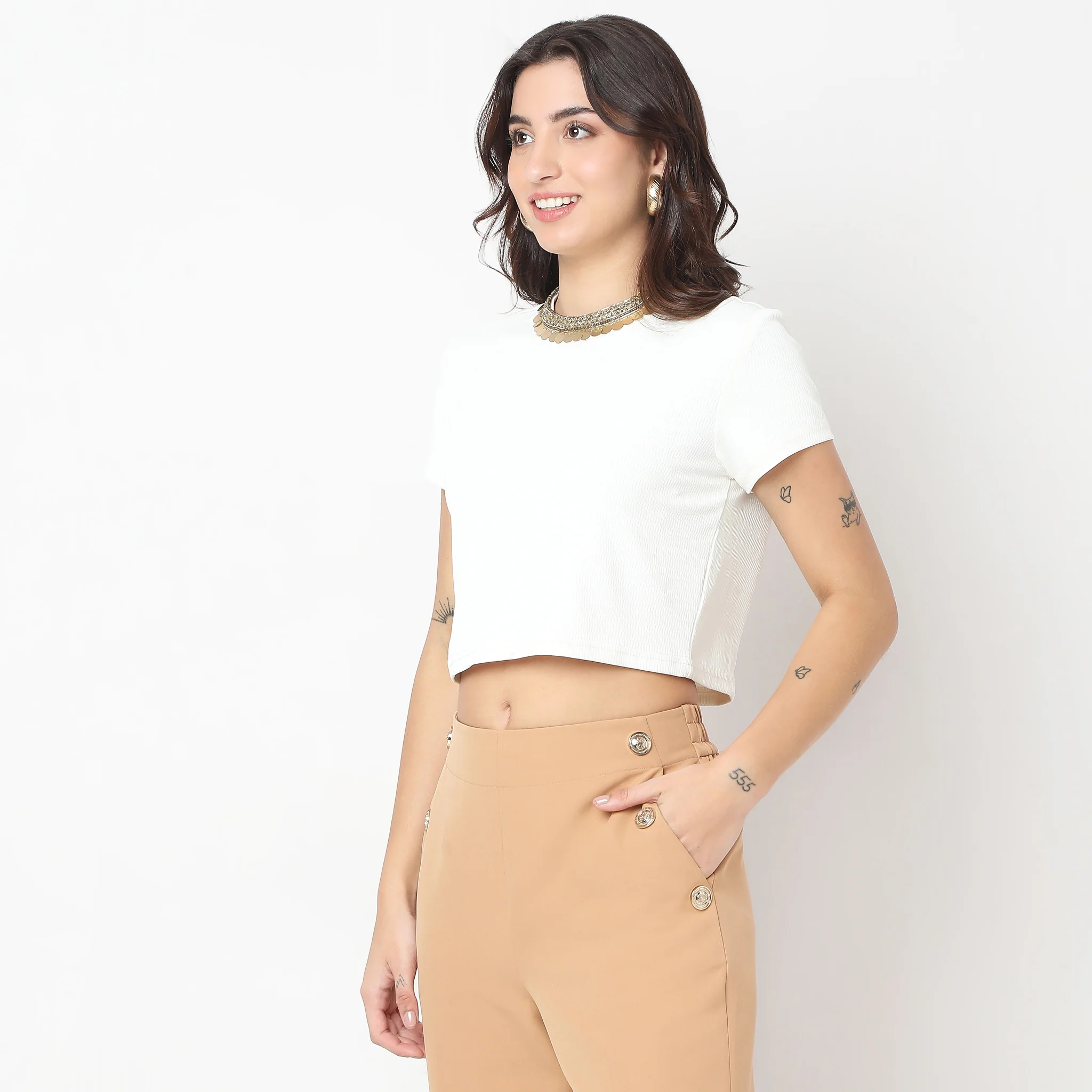 Regular Fit Solid Crop Top - Image 5