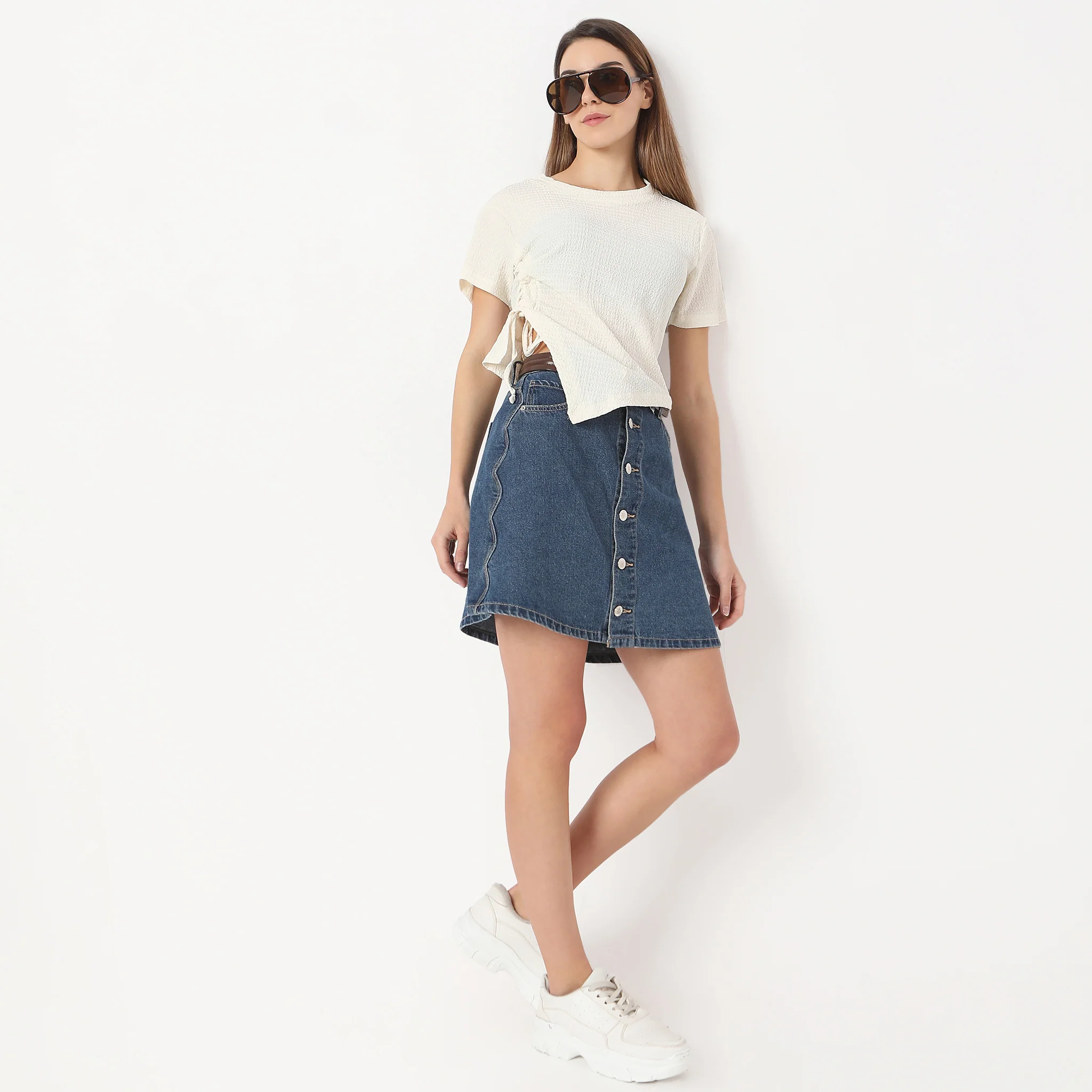 Regular Fit Solid Cropped Betty Short Sleeve Top With Ruching
