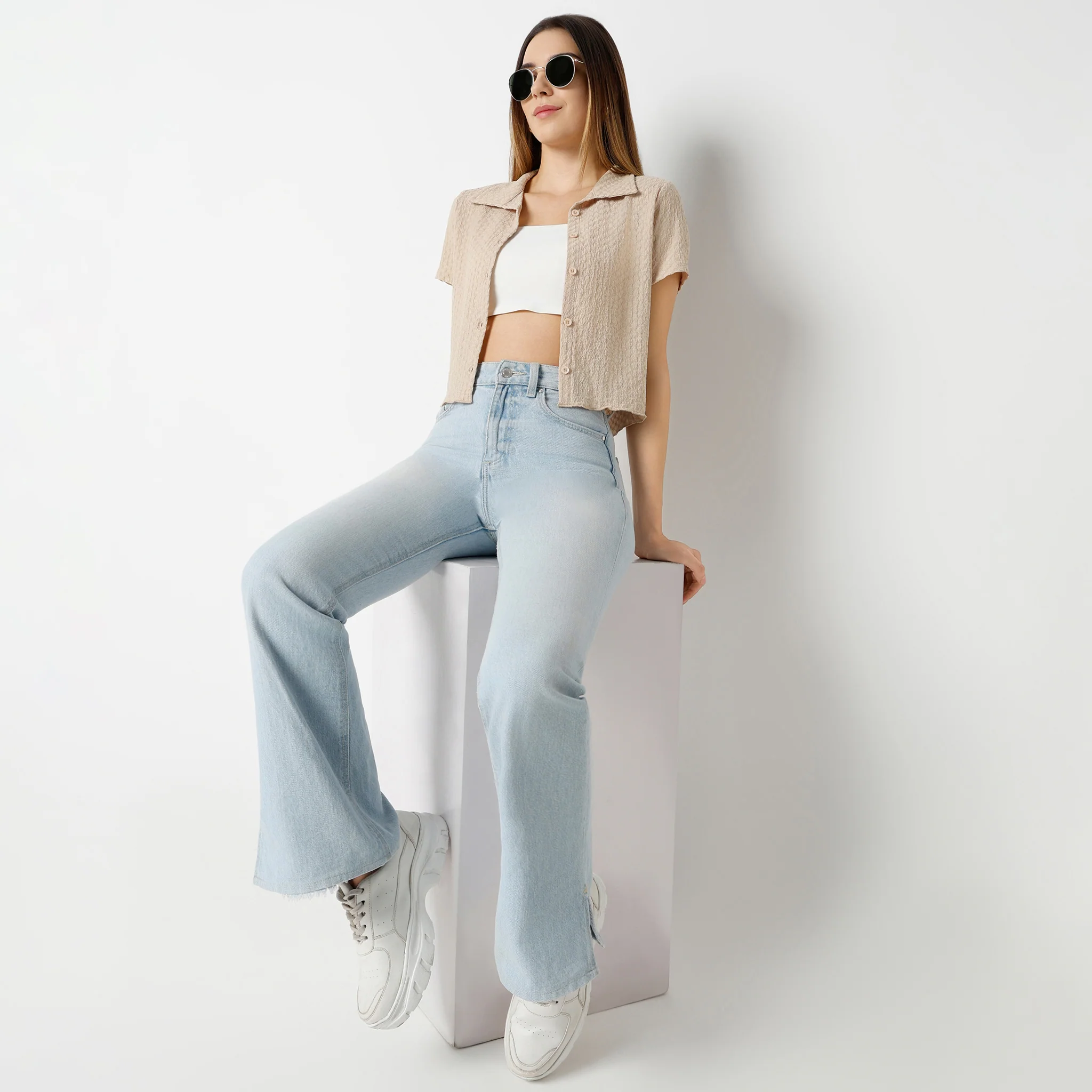 Solid Short Sleeve Crop Shirt - Image 2