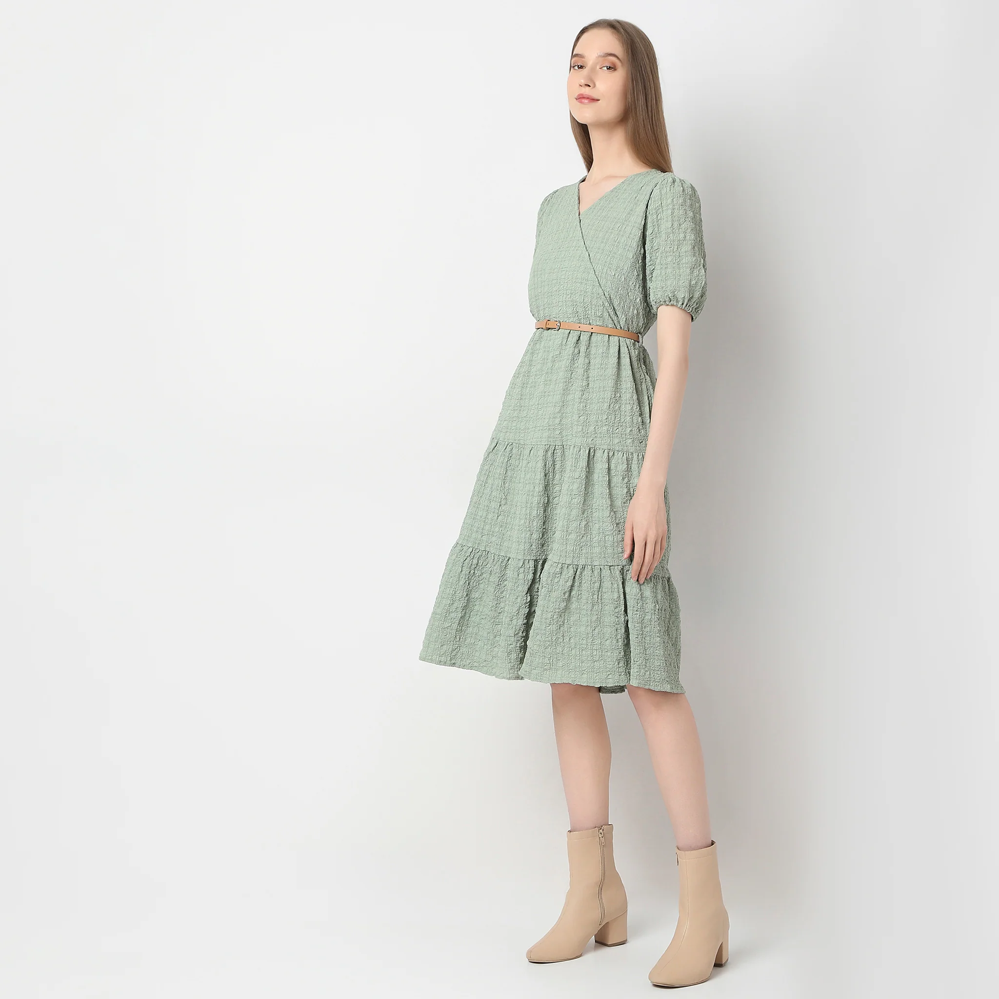 Regular Fit Solid Dress - Image 5