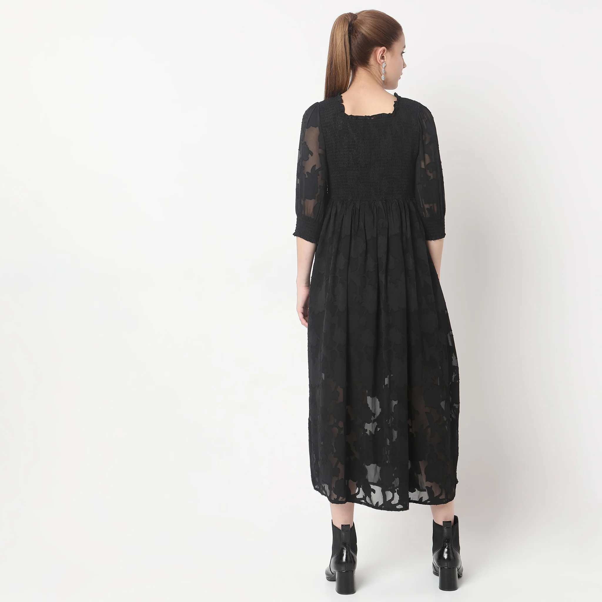 Regular Fit Solid Dress - Image 3