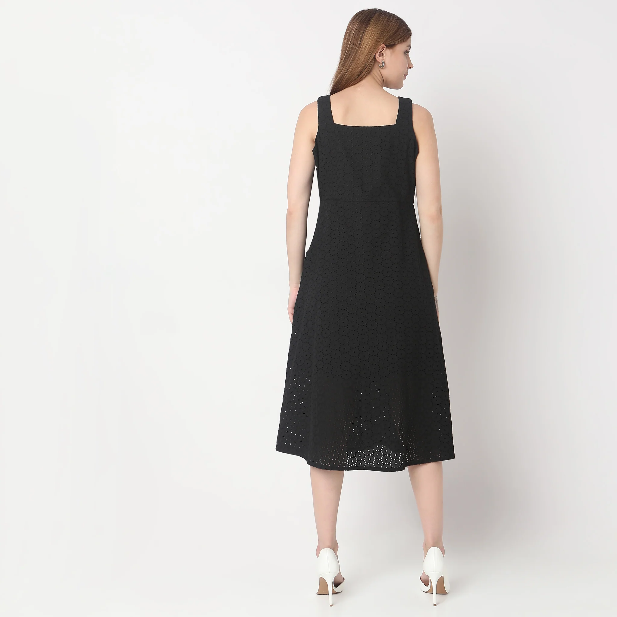 Regular Fit Solid Dress - Image 3