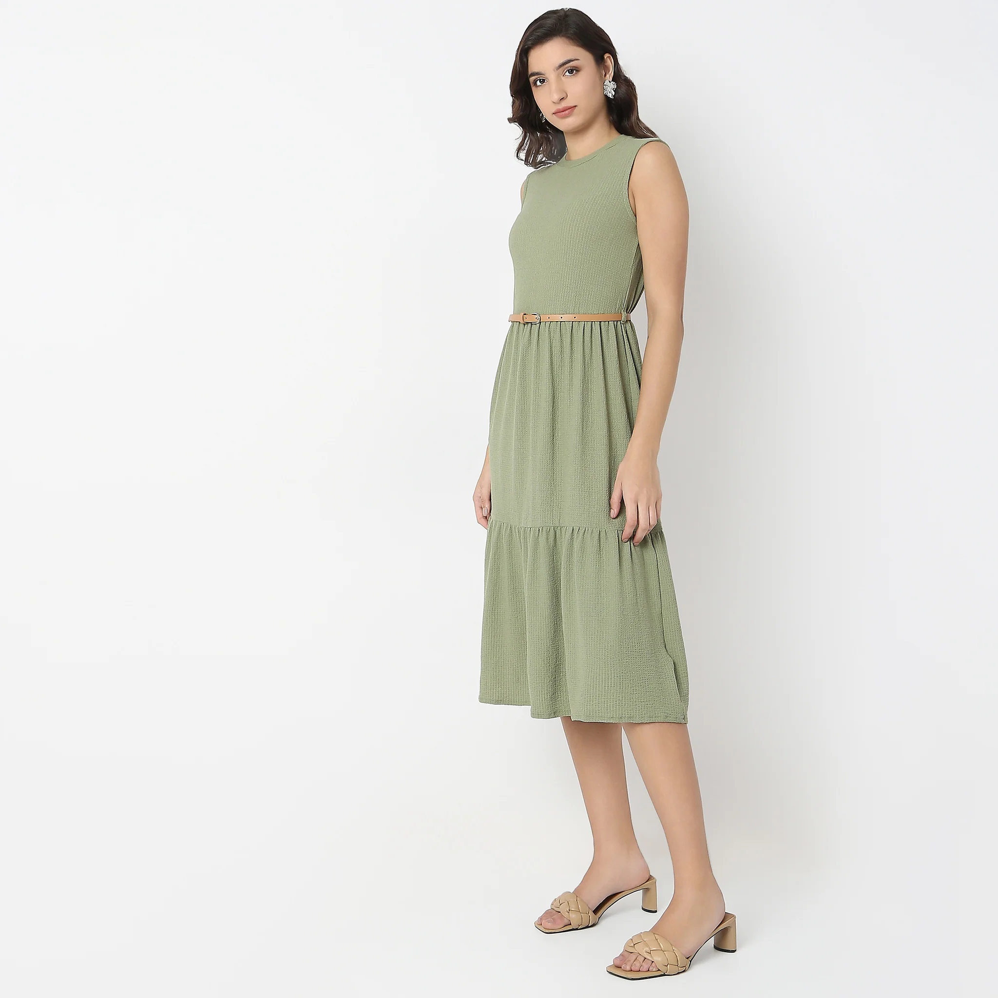 Regular Fit Solid Dress - Image 5