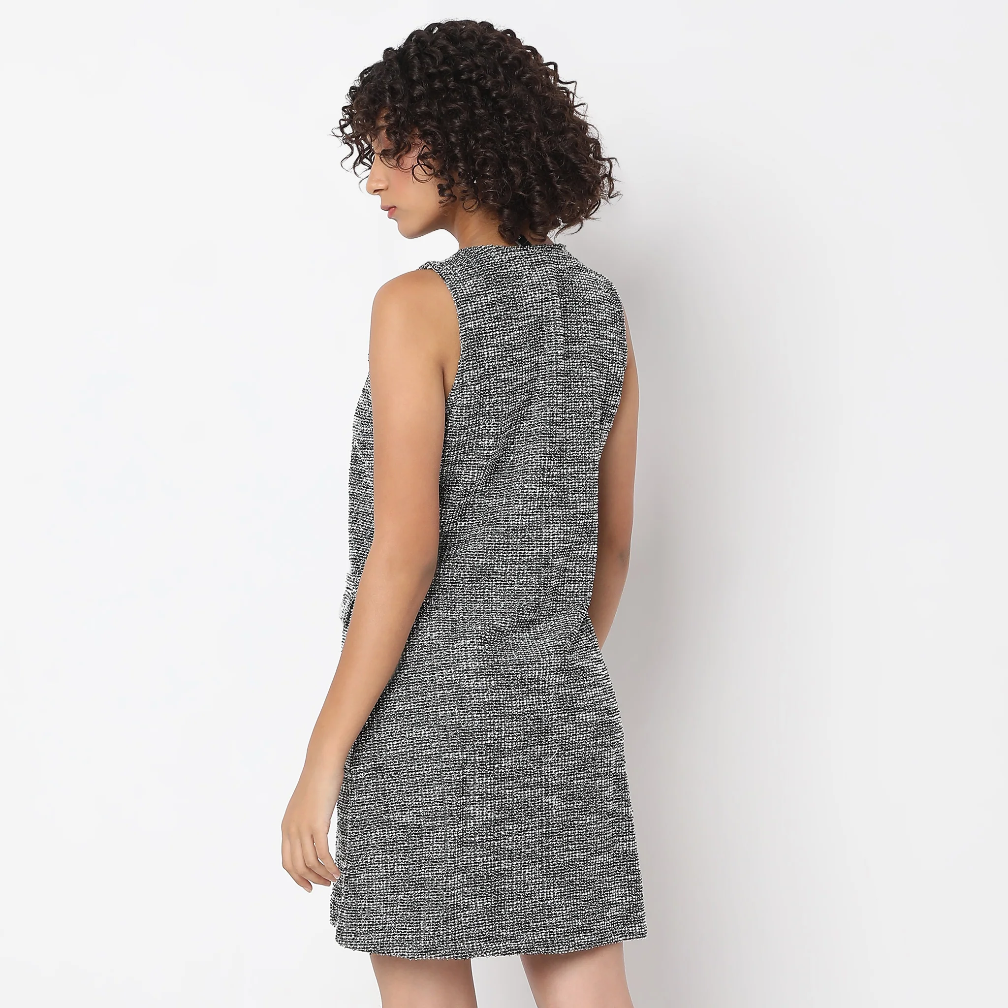 Regular Fit Solid Dress - Image 3