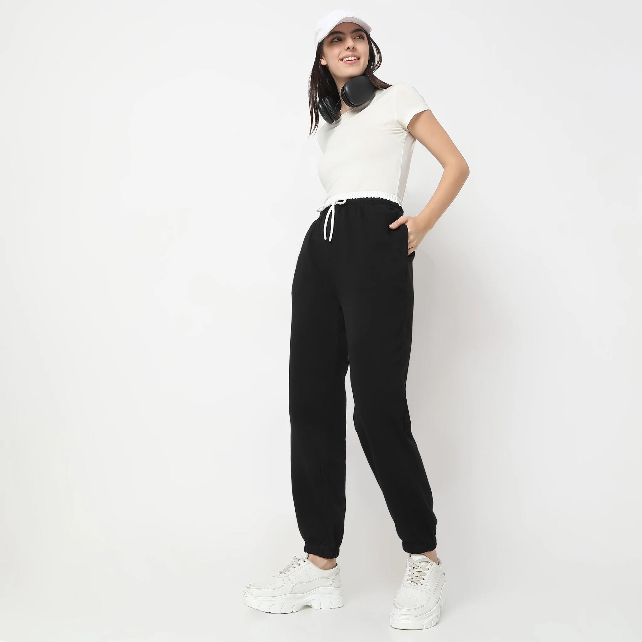 Full Length High Rise Solid Jogger With Pocket