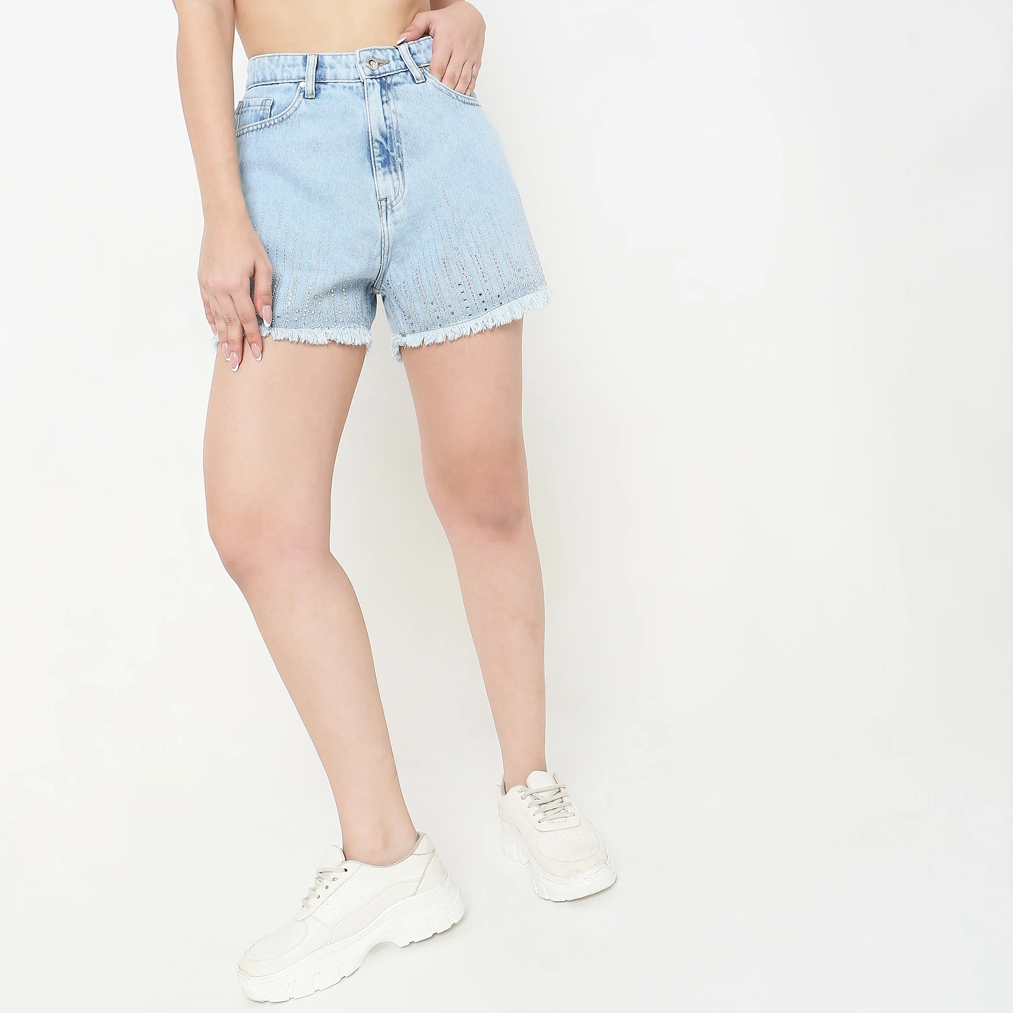 Regular Fit Solid High Rise Shorts - Image 2