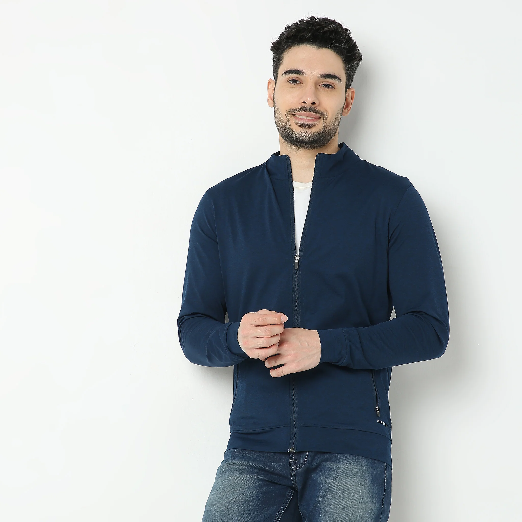 AirJack™ 24 - Regular Fit Solid Jacket With 2 Zip Pockets. LightWeight, breathable - perfect for all Weather. - Image 11