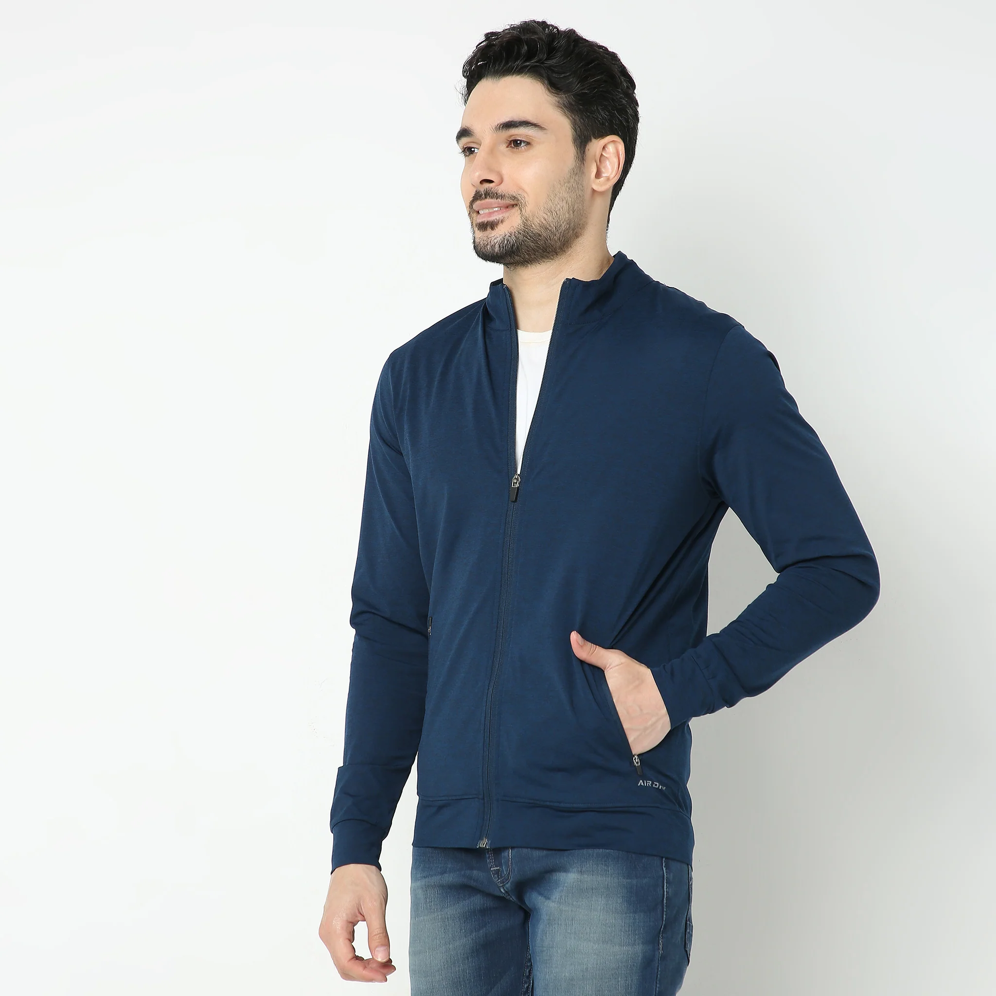 AirJack™ 24 - Regular Fit Solid Jacket With 2 Zip Pockets. LightWeight, breathable - perfect for all Weather. - Image 14