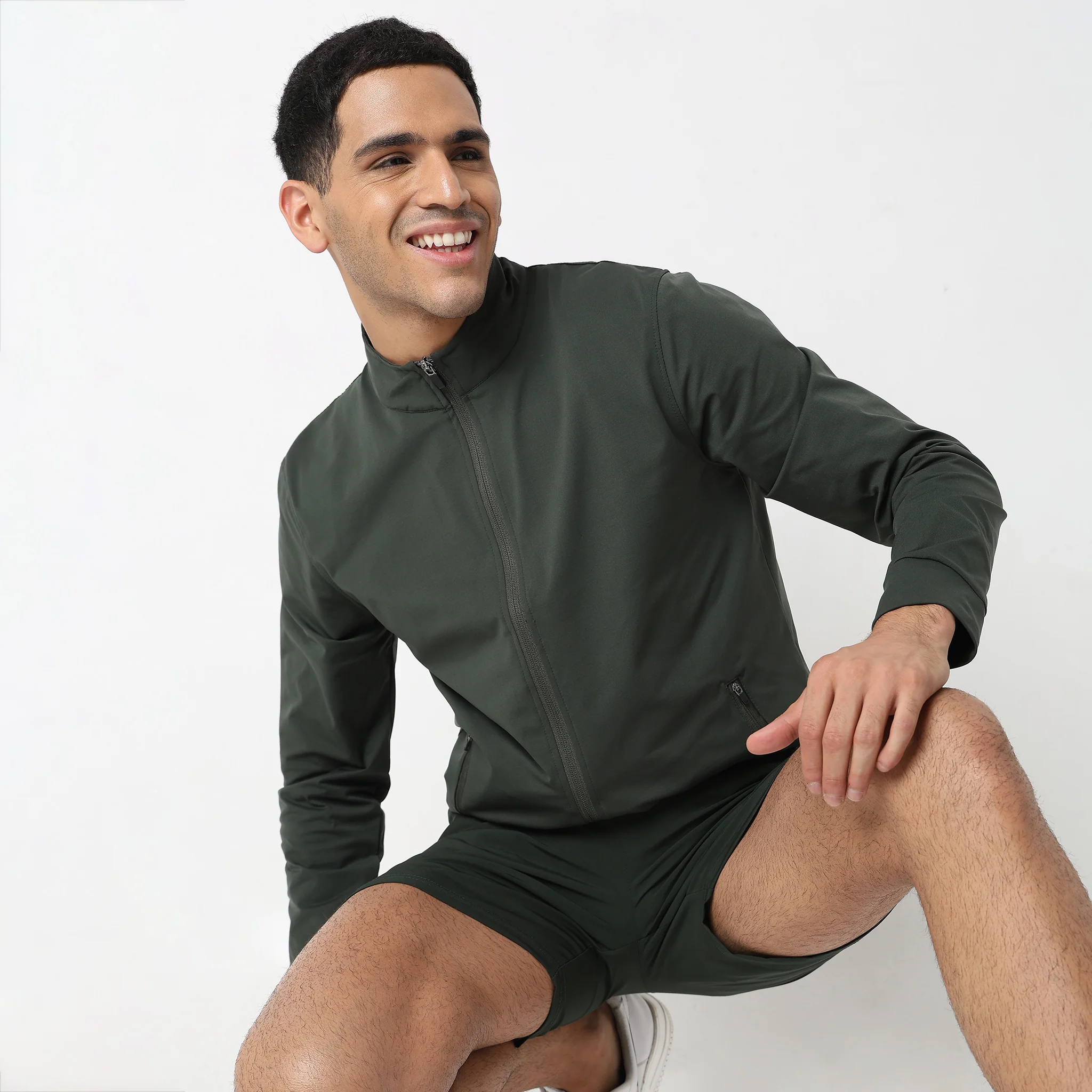 AirJack™ 24 - Regular Fit Solid Jacket With 2 Zip Pockets. LightWeight, breathable - perfect for all Weather. - Image 16