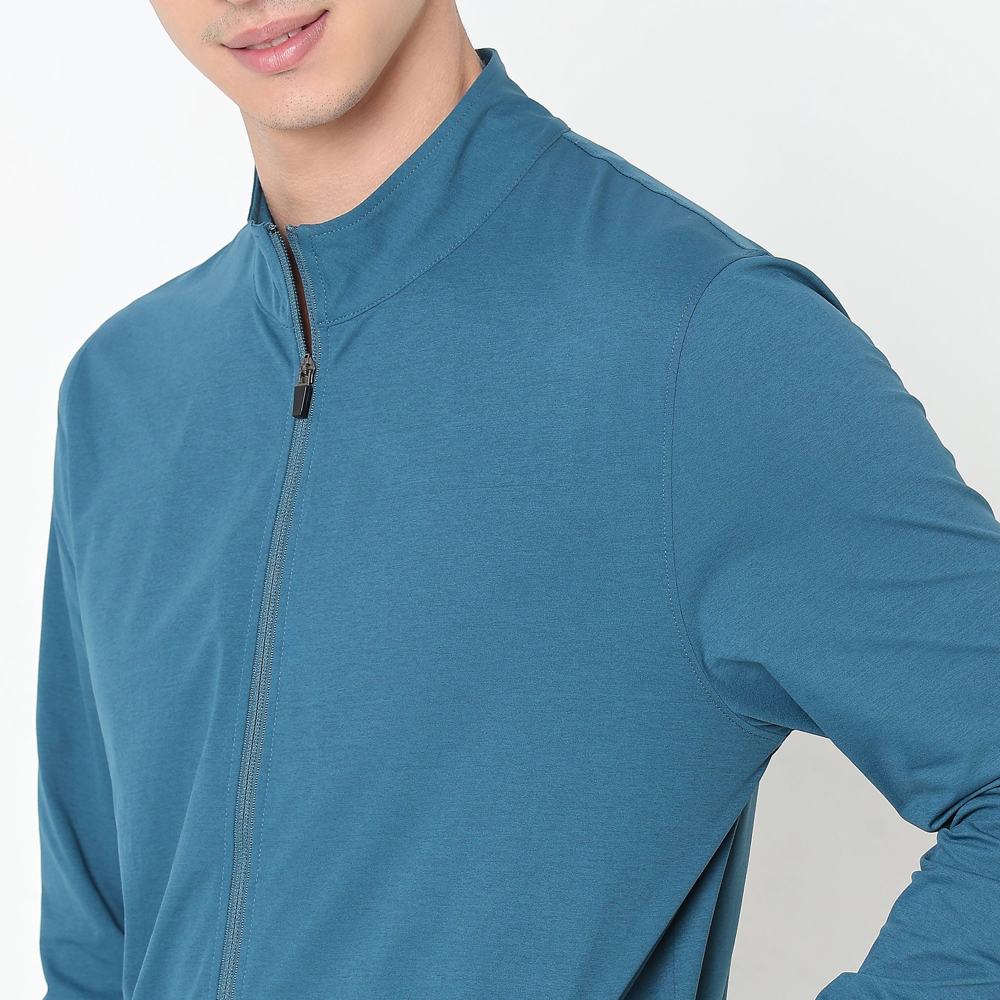 AirJack™ 24 - Regular Fit Solid Jacket With 2 Zip Pockets. LightWeight, breathable - perfect for all Weather. - Image 48