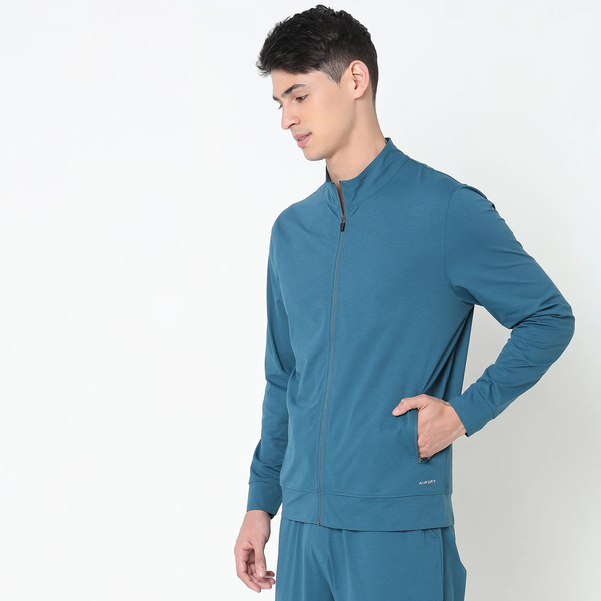 AirJack™ 24 - Regular Fit Solid Jacket With 2 Zip Pockets. LightWeight, breathable - perfect for all Weather. - Image 49