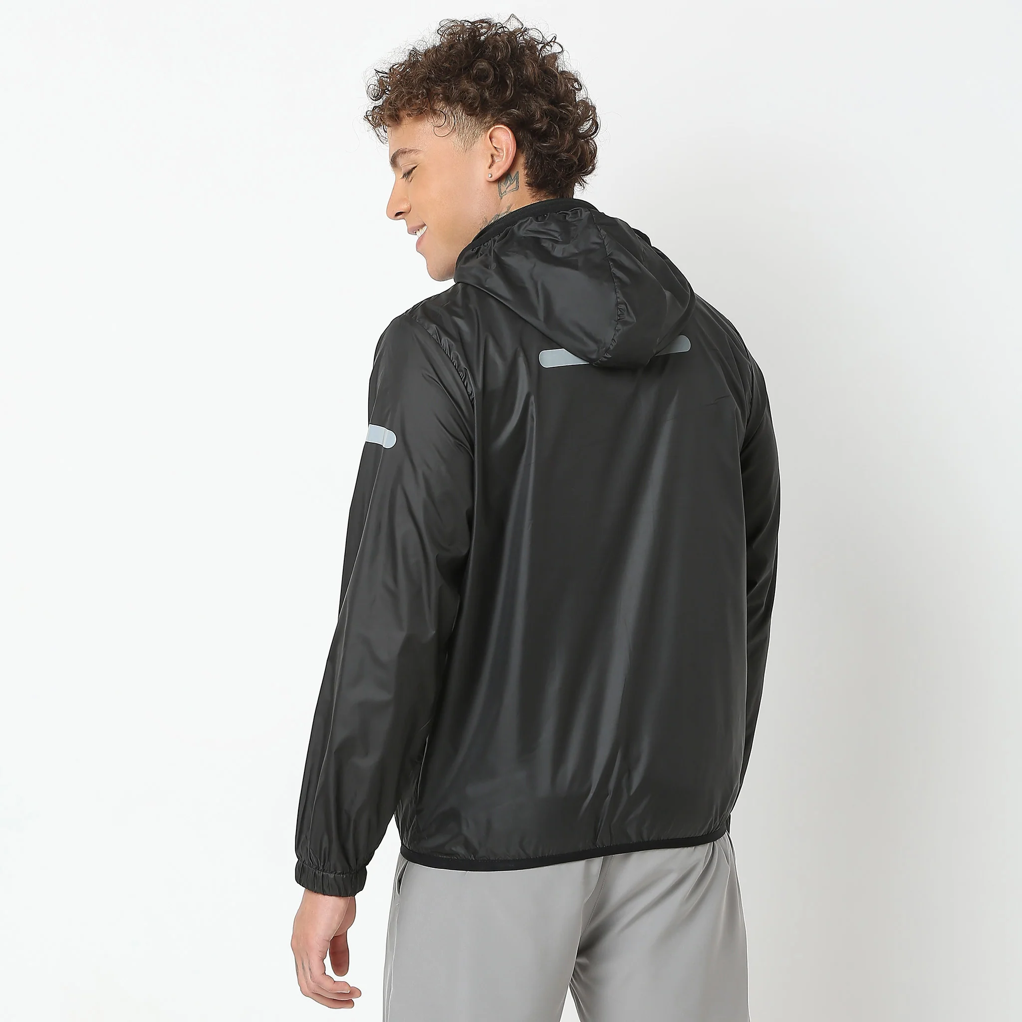 Regular Fit Solid Jacket - Image 15