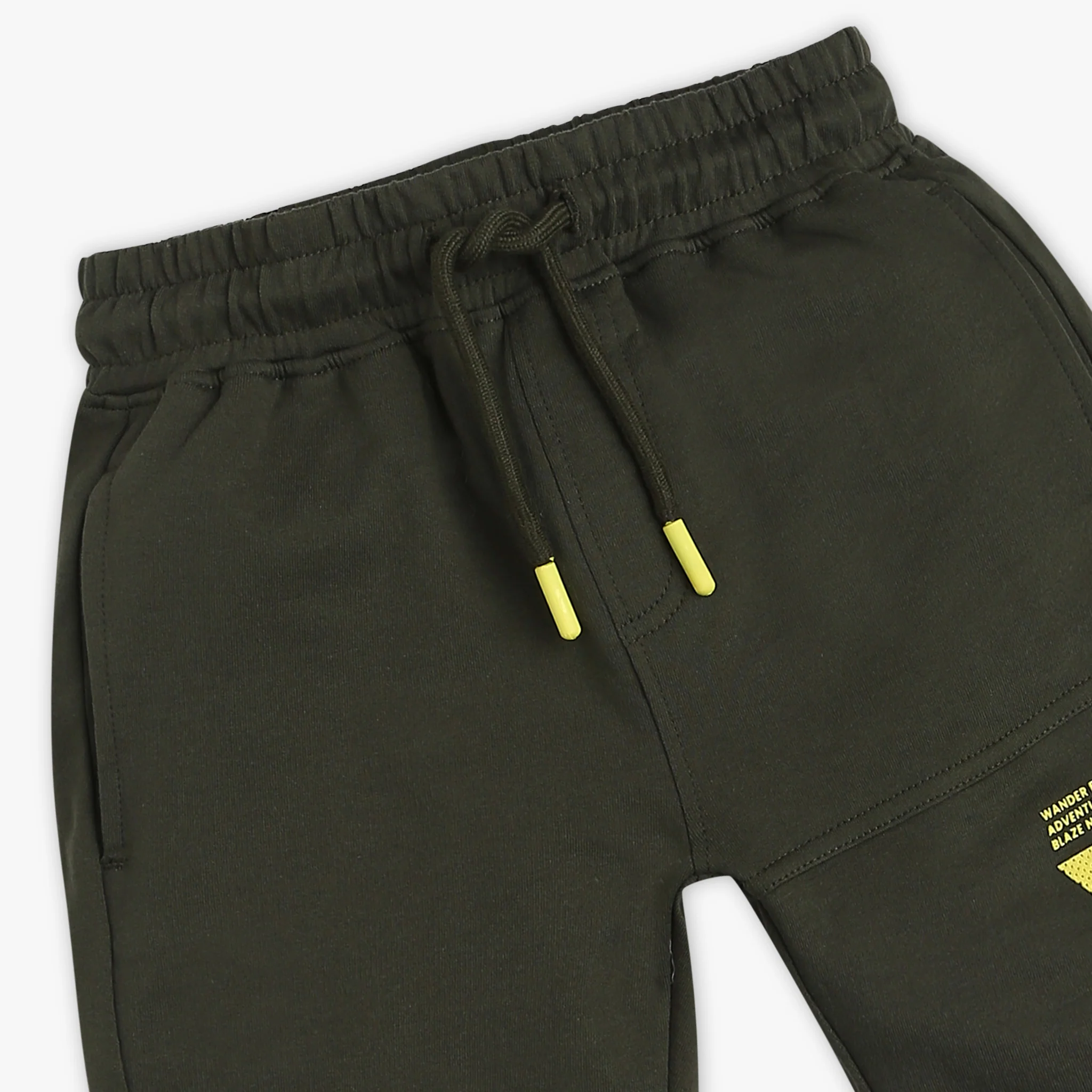 Boys Knee Length Solid Pop Shorts - Image 3