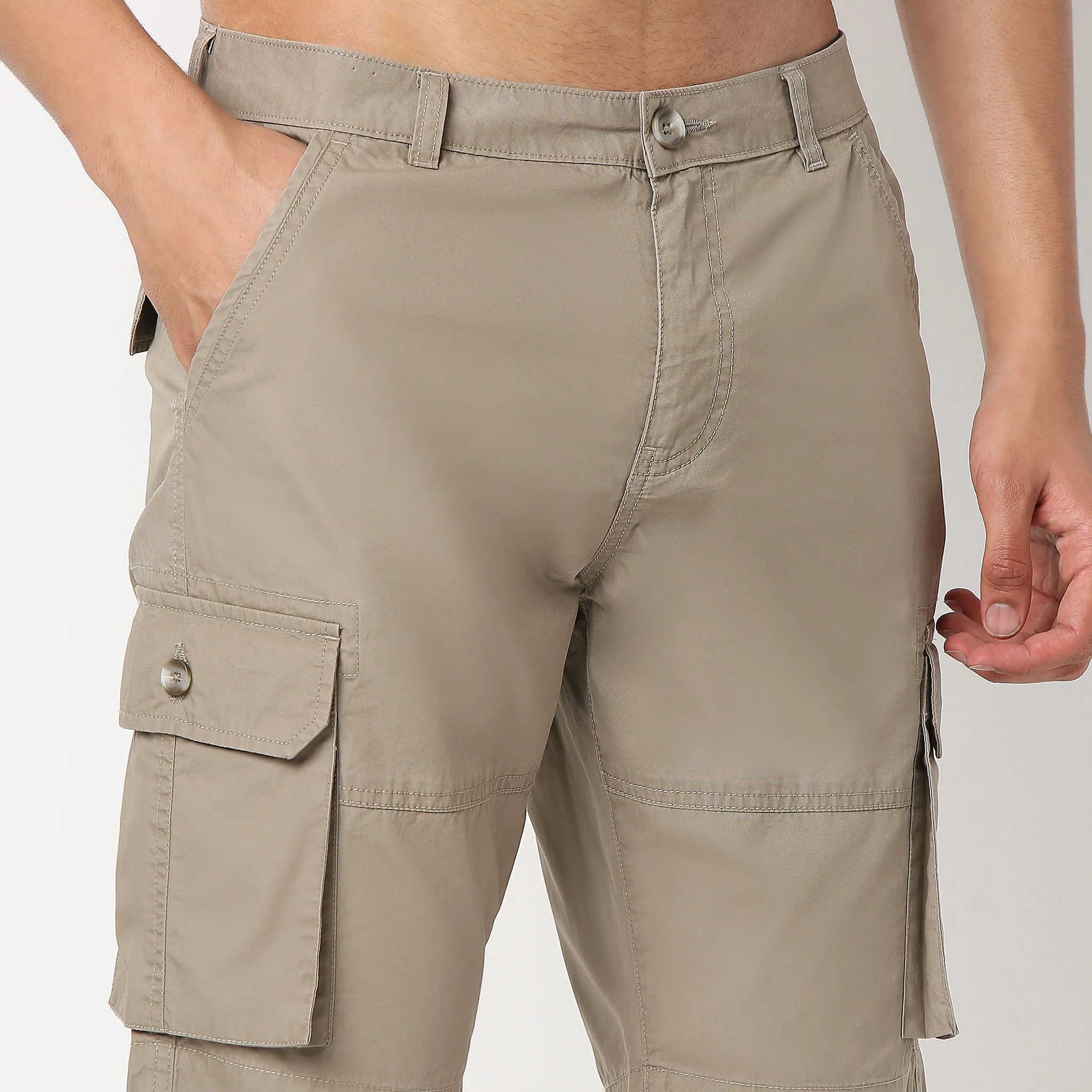 Cotton Heavy Duty Regular Fit Shorts With Stitch Details - Image 4