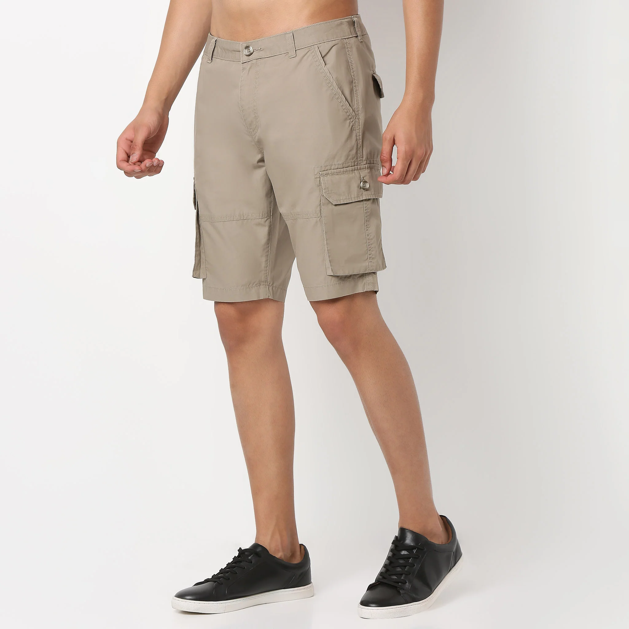 Cotton Heavy Duty Regular Fit Shorts With Stitch Details - Image 5