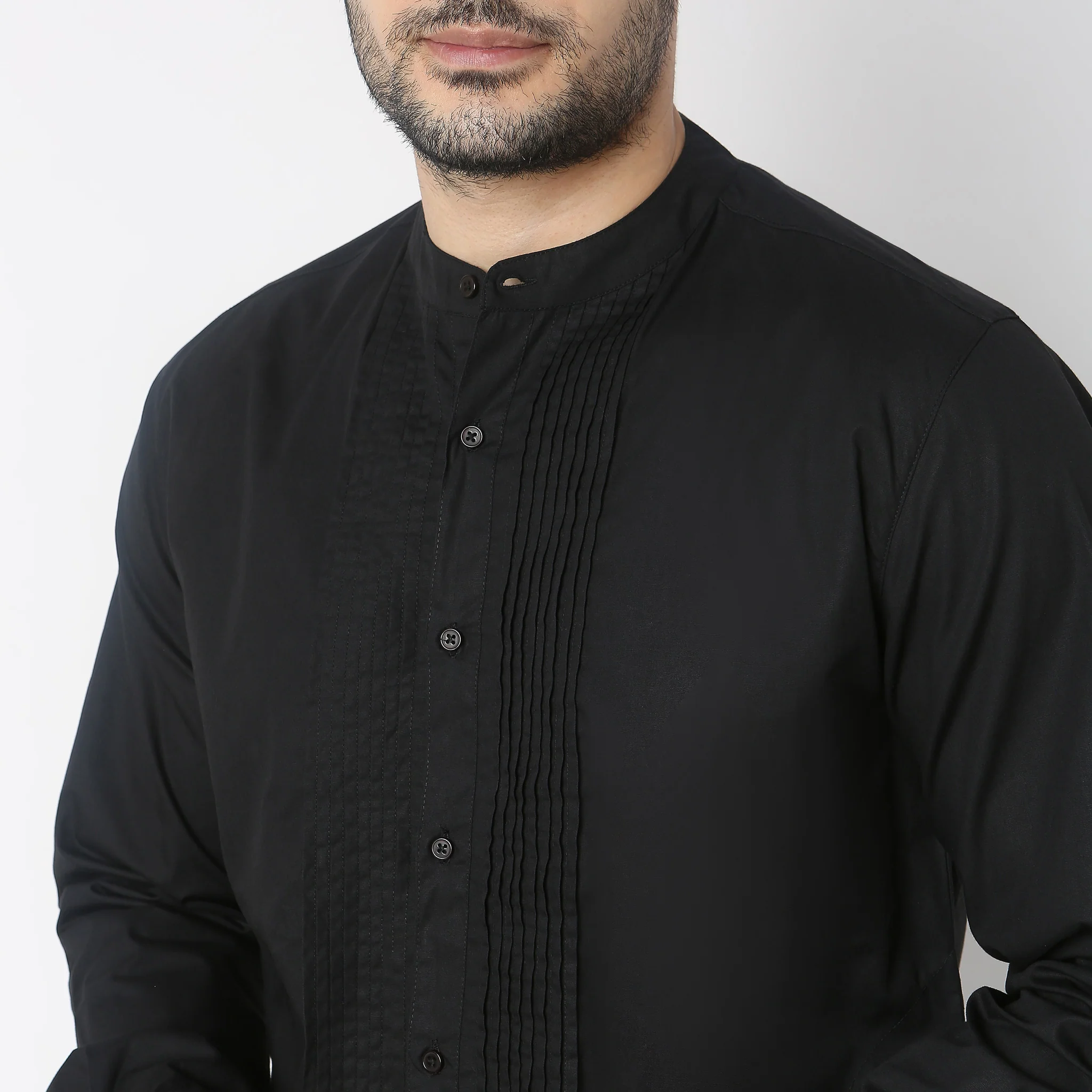 Regular Fit Solid Kurta - Image 4