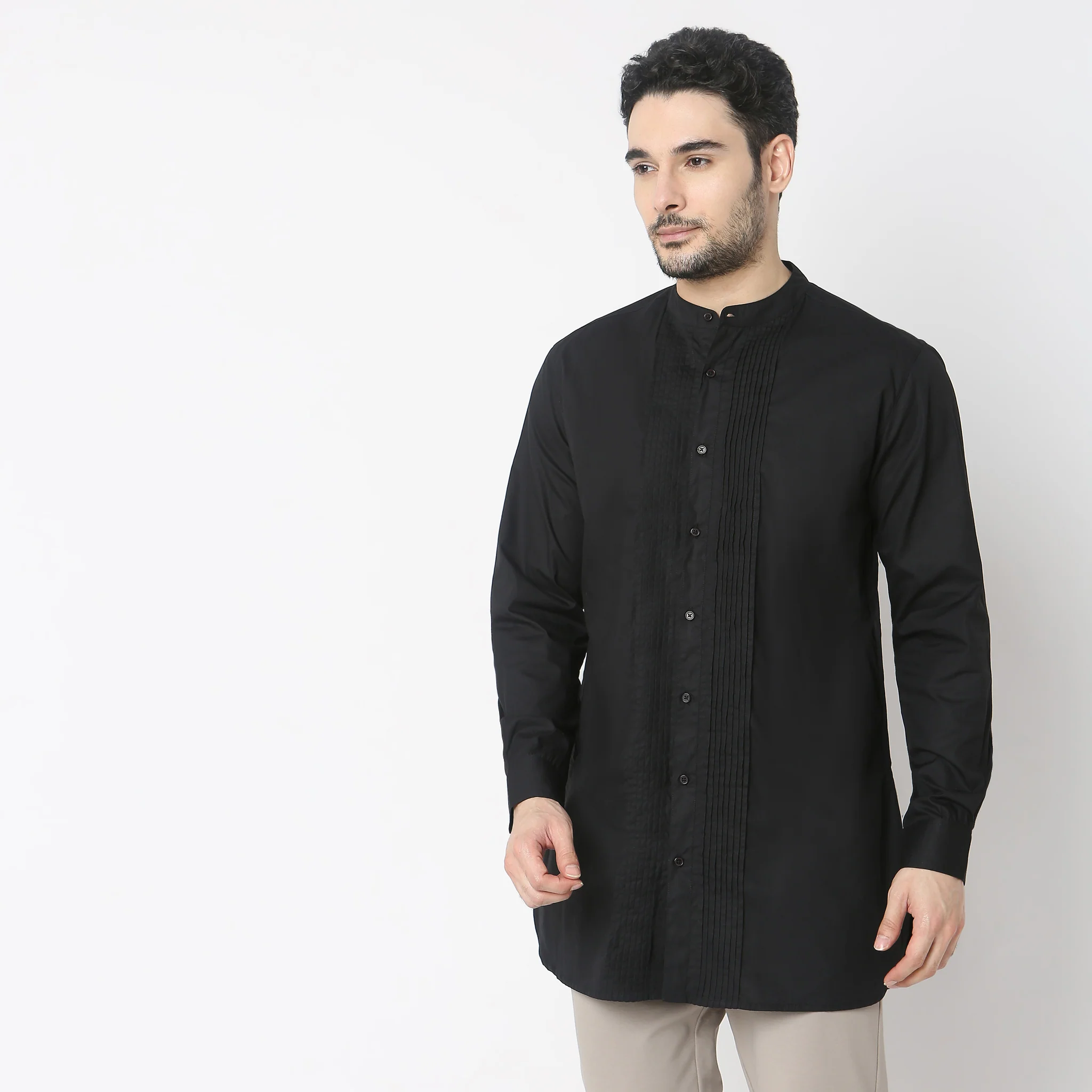 Regular Fit Solid Kurta - Image 5