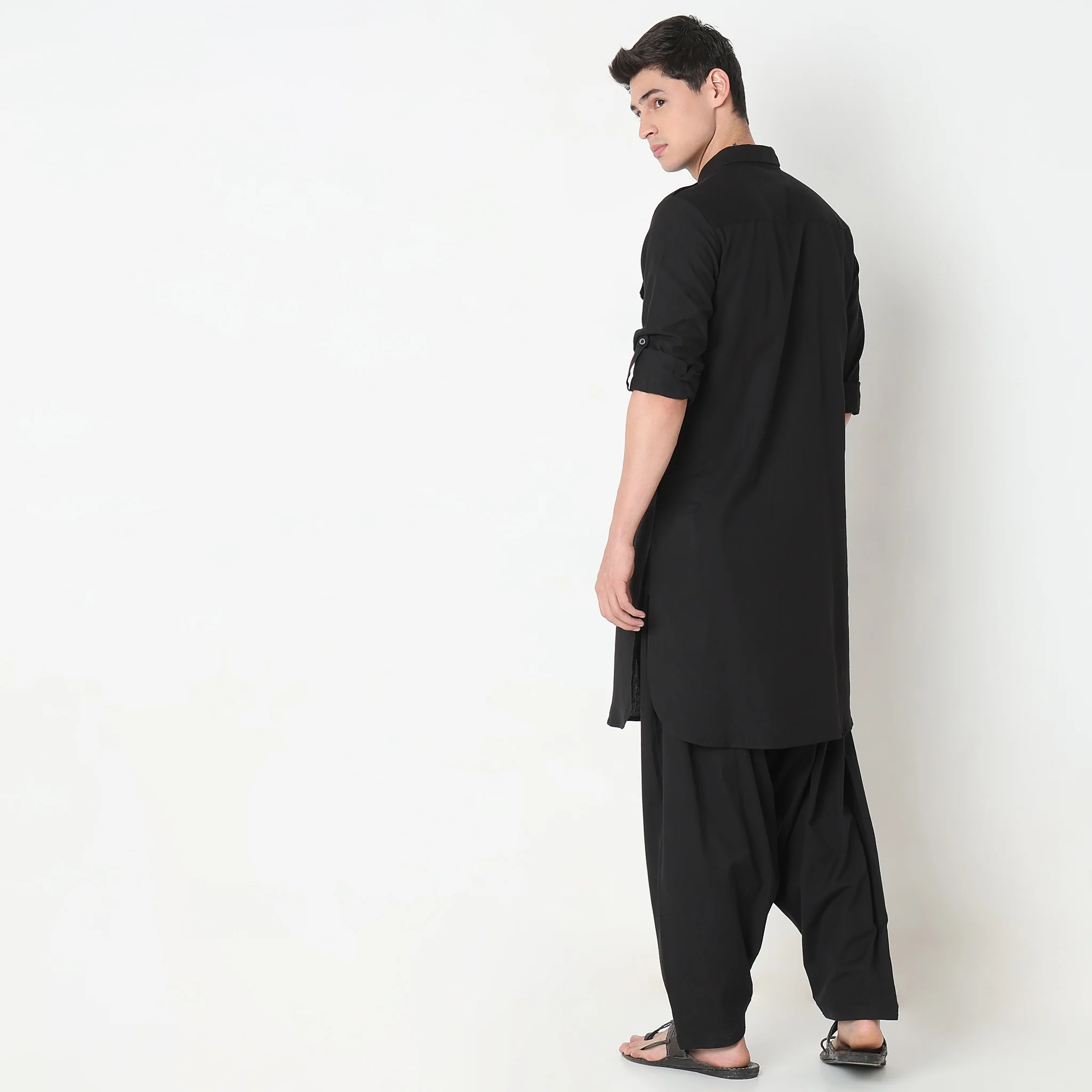 Regular Fit Solid Kurta With Patiyala Set - Image 3