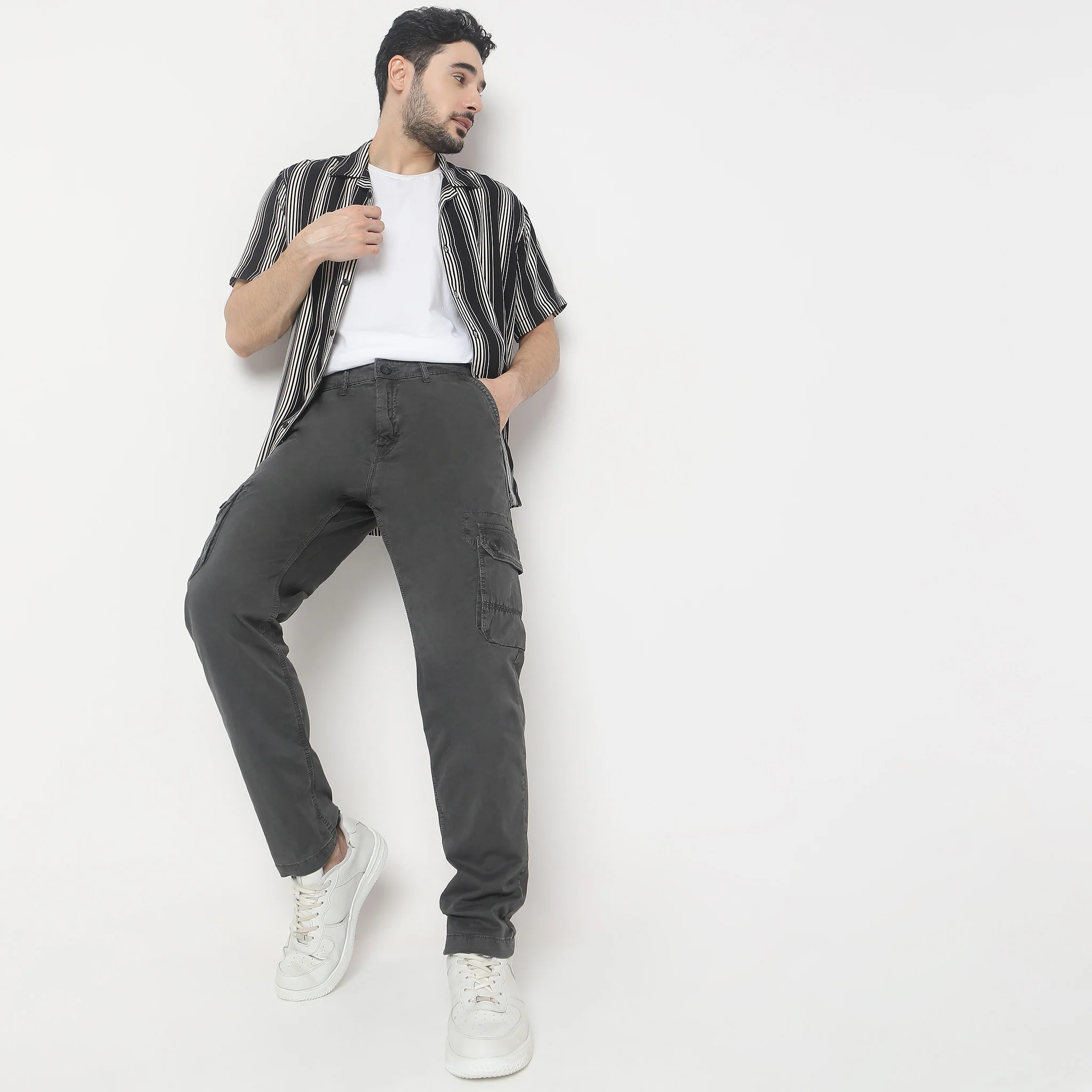 Modern Explorer - Cargo Pants - Cotton With E-Fast Stretch - Mid Rise Regular Fit - Image 11