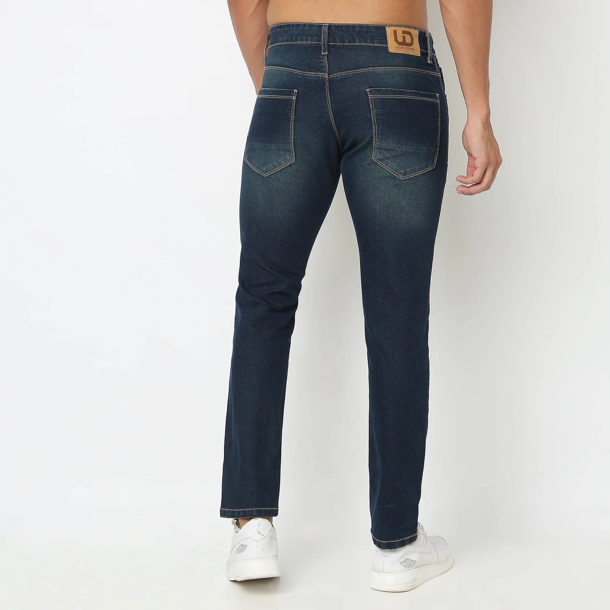 Union of Denim® - Origin Indigo Denim Tint Wisker Vintage Wash - Tappered Fit Jeans With Stretch - Image 3