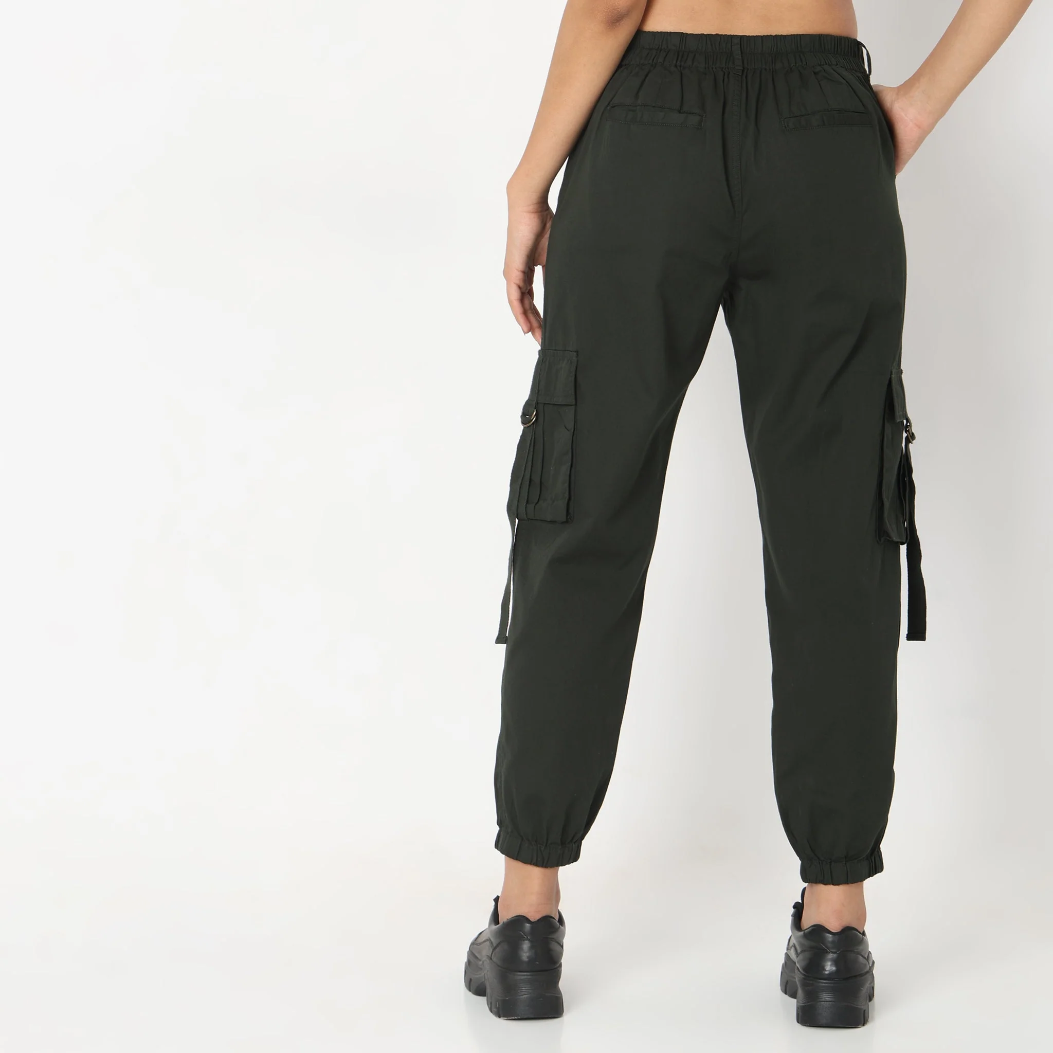 Regular Fit Solid Mid Rise Joggers - Image 8