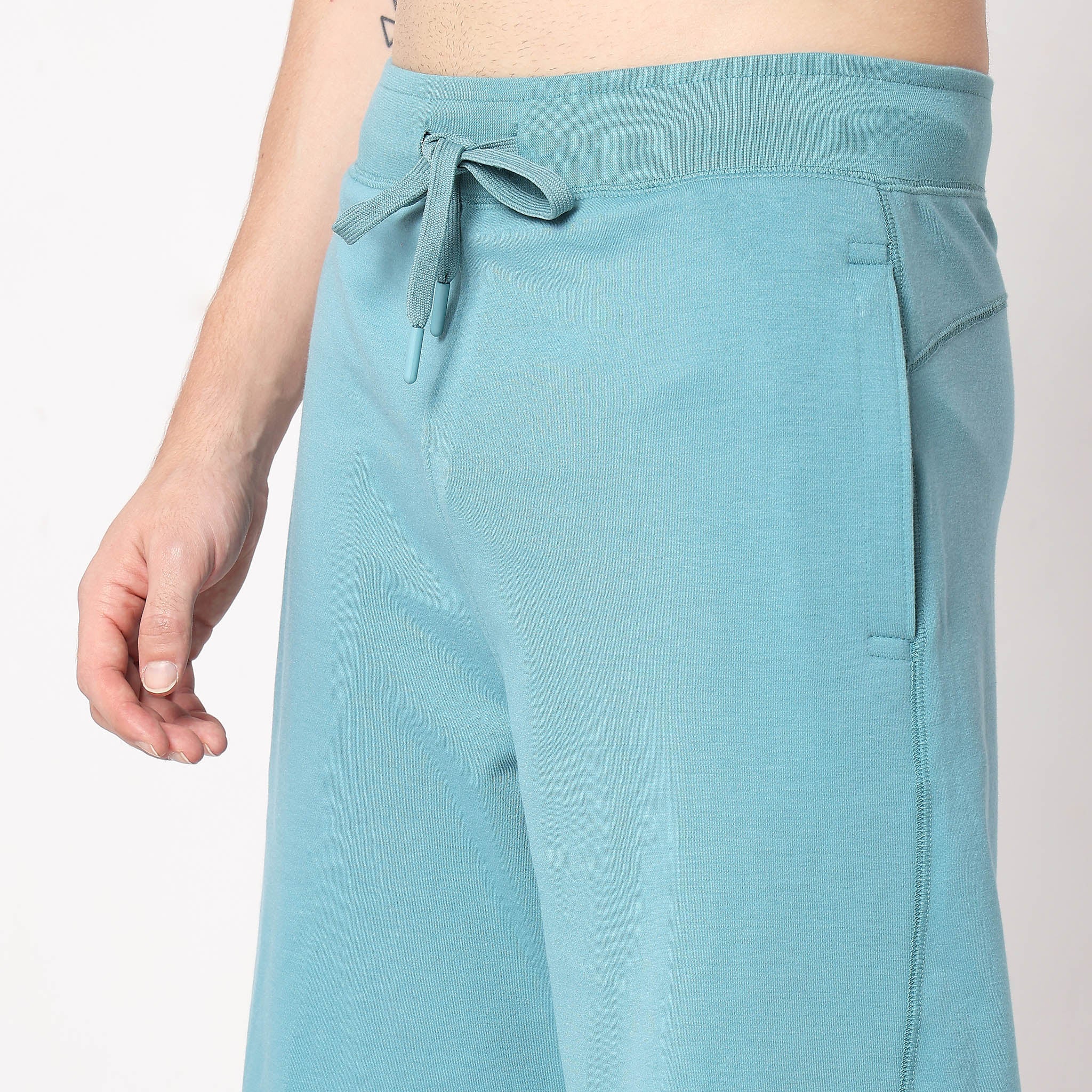 Flex Shorts - With Secure Mobile Pocket - Mid Rise Solid - Image 4