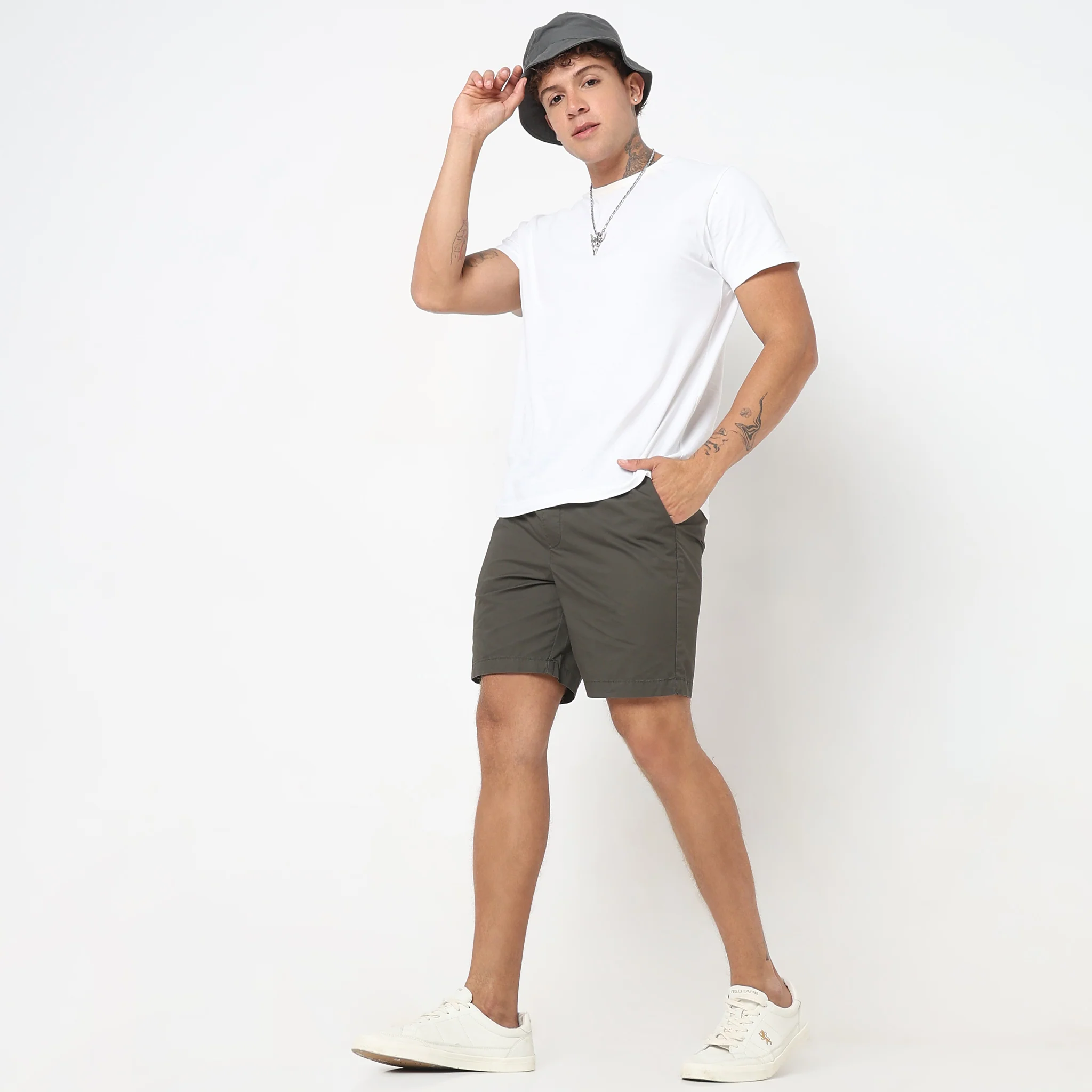 Regular Fit Solid Mid Rise Shorts - Image 16