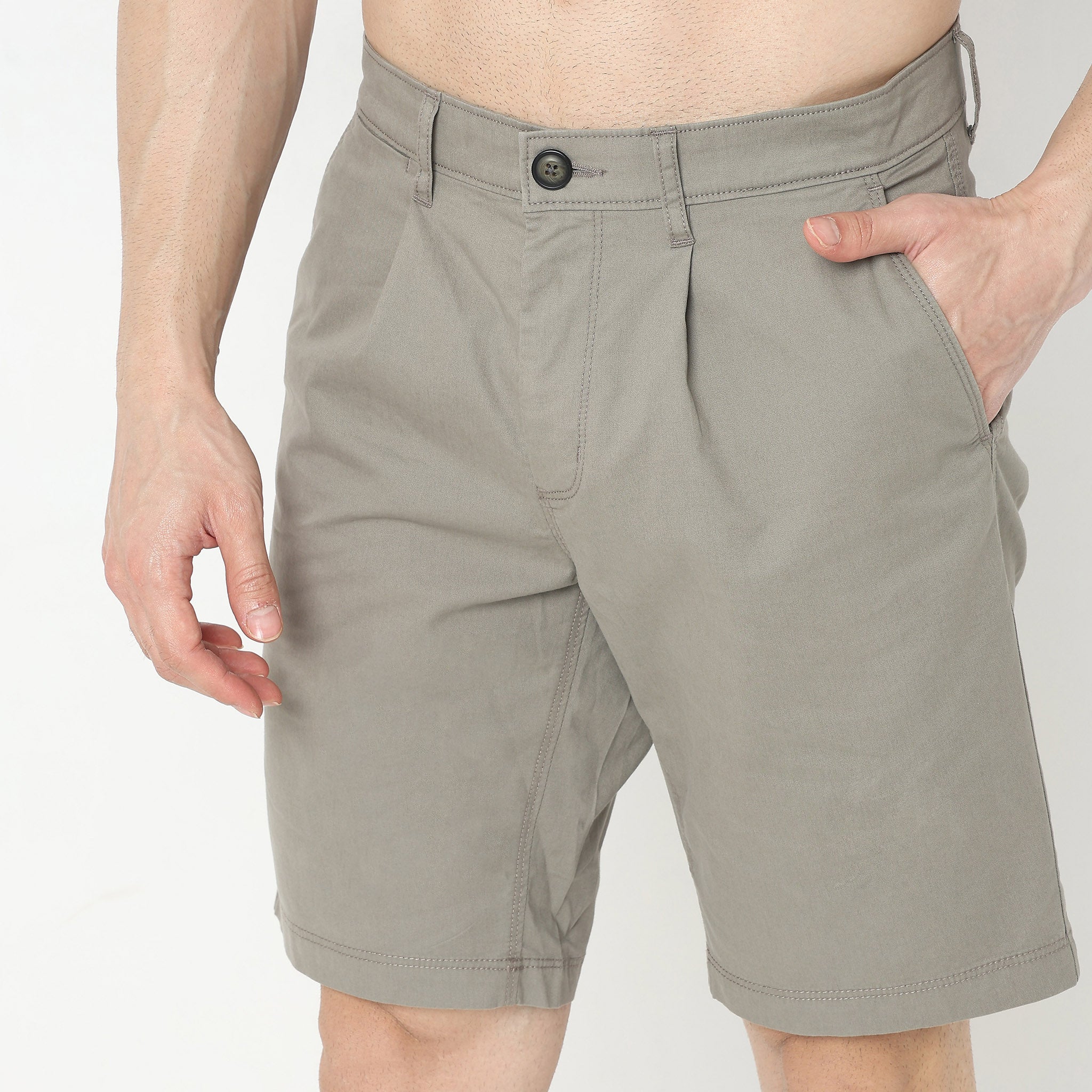 Regular Fit Solid Mid Rise Shorts - Image 19
