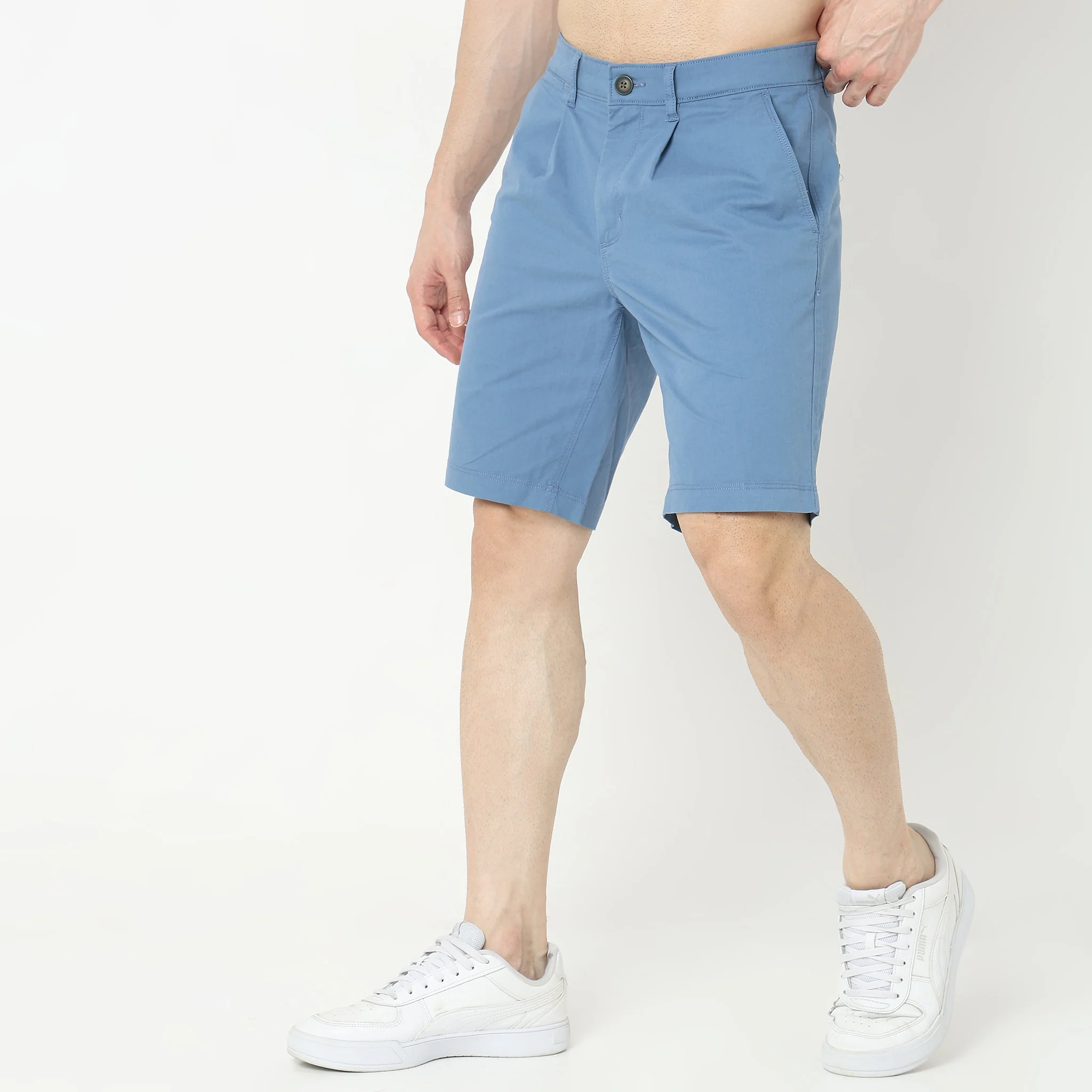 Regular Fit Solid Mid Rise Shorts - Image 5