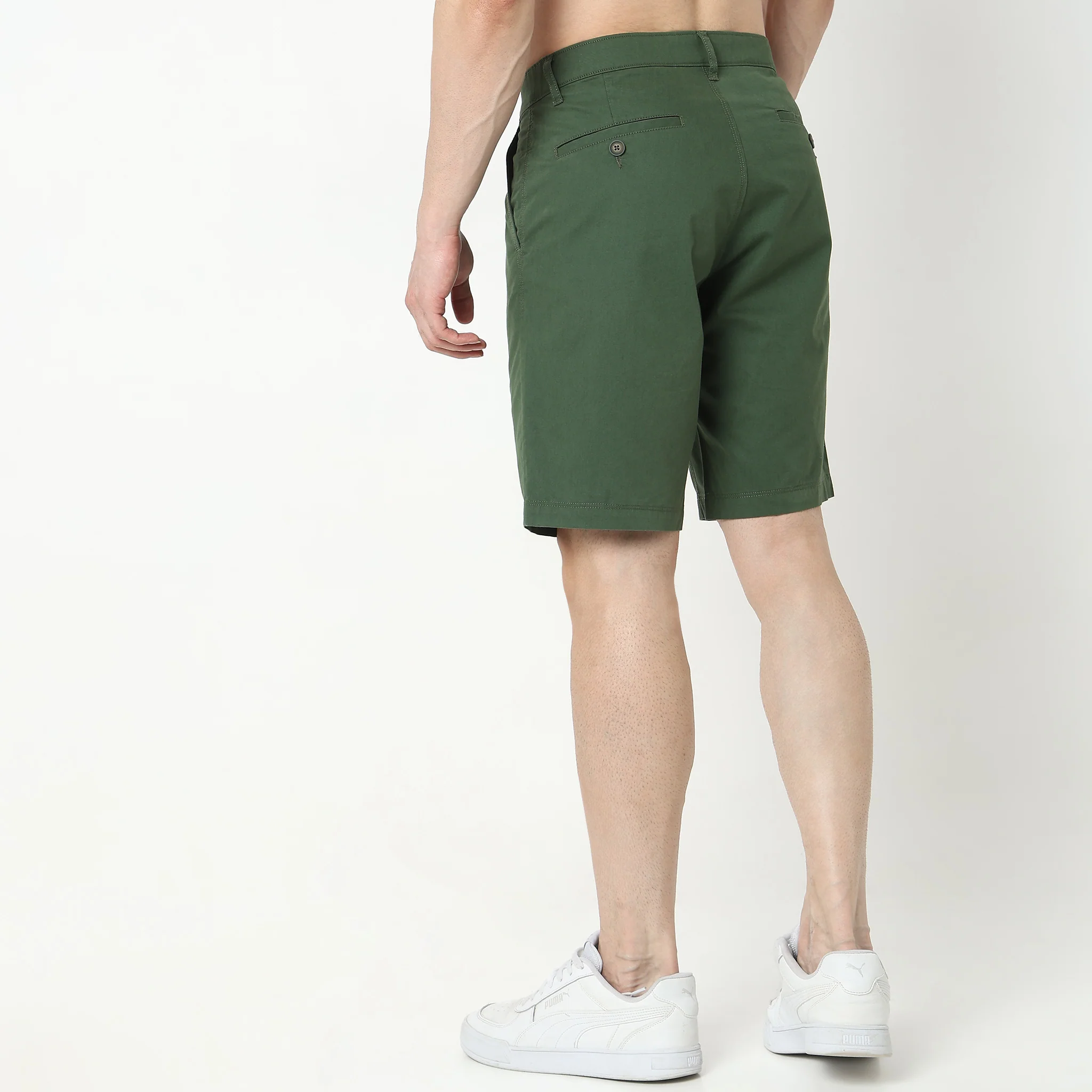 Regular Fit Solid Mid Rise Shorts - Image 8
