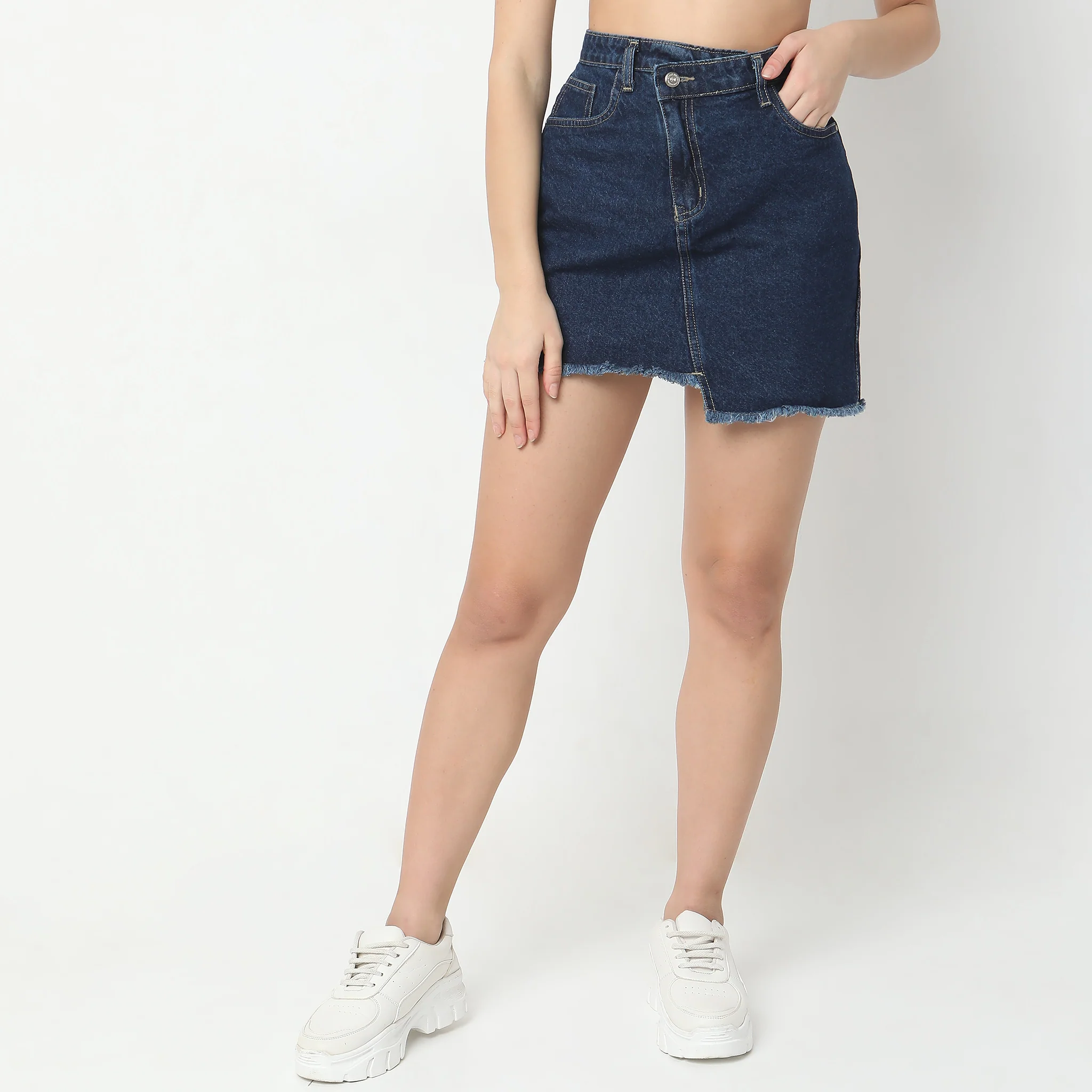 Regular Fit Solid Mid Rise Skirt - Image 7
