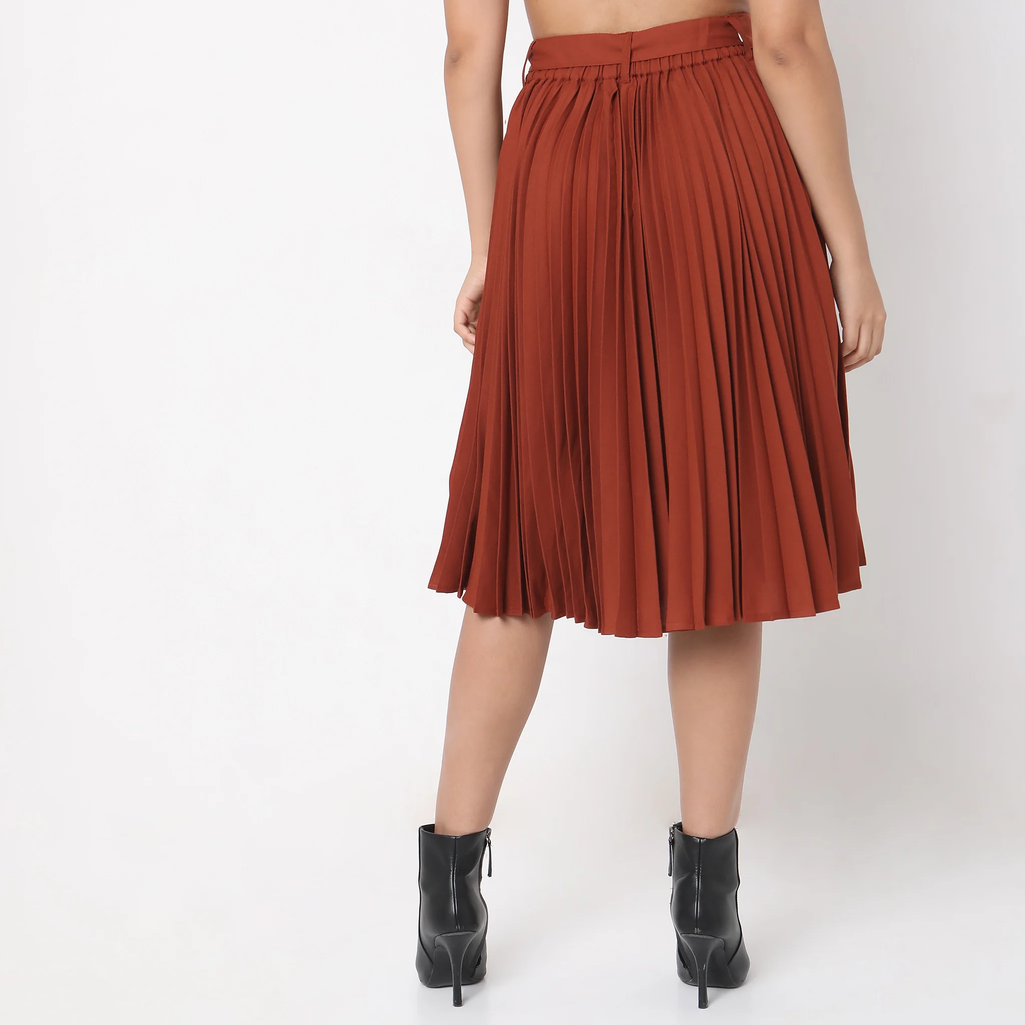 Regular Fit Solid Mid Rise Skirt - Image 13