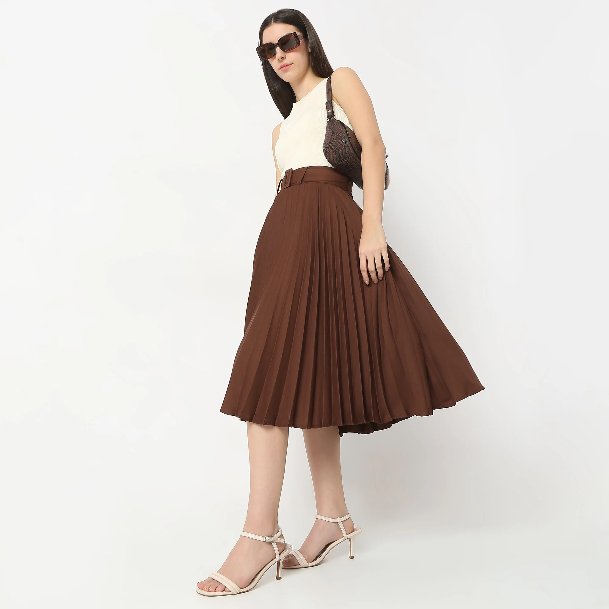 Regular Fit Solid Mid Rise Skirt - Image 16
