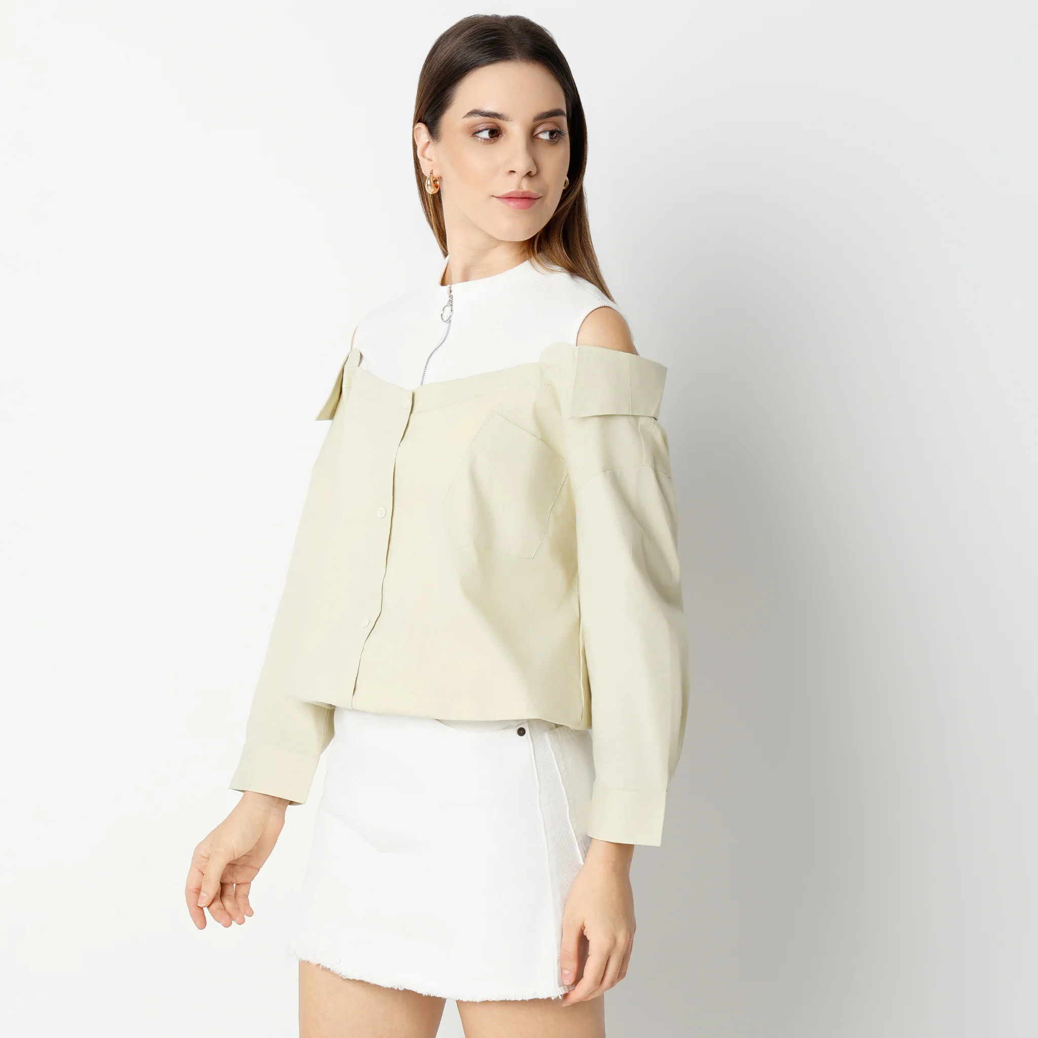 Solid Full Sleeve Mock Neck Zipper Opening Top - Image 5