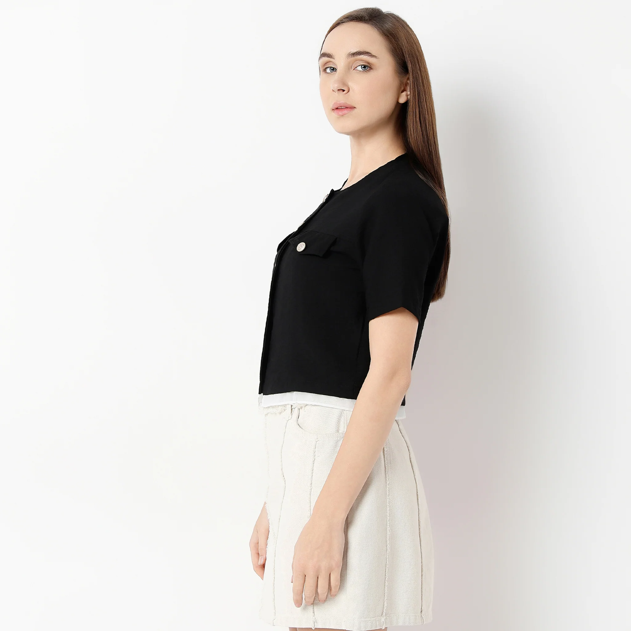 Round Neck Short Sleeve Solid Shirt With Button Highlight - Image 5