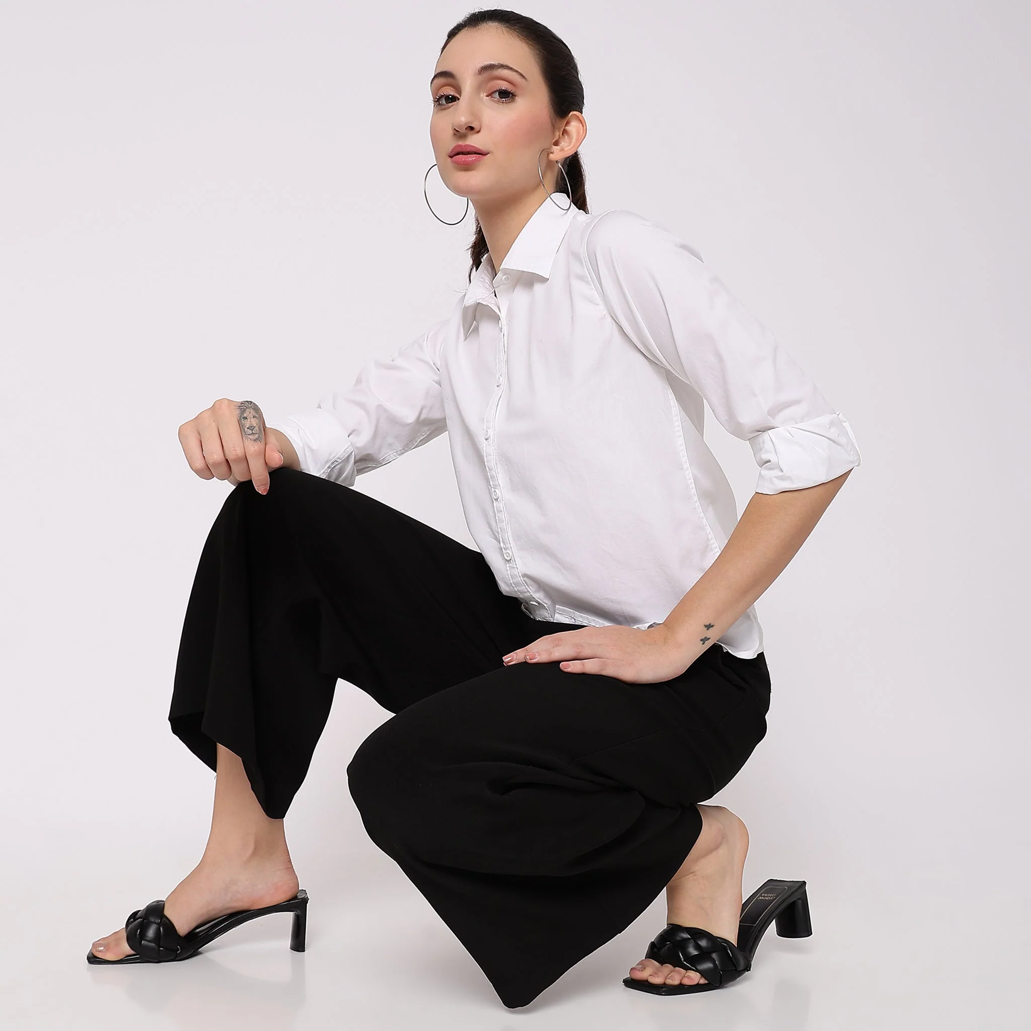 Solid Cotton Full Sleeve Casual Shirt - Image 6