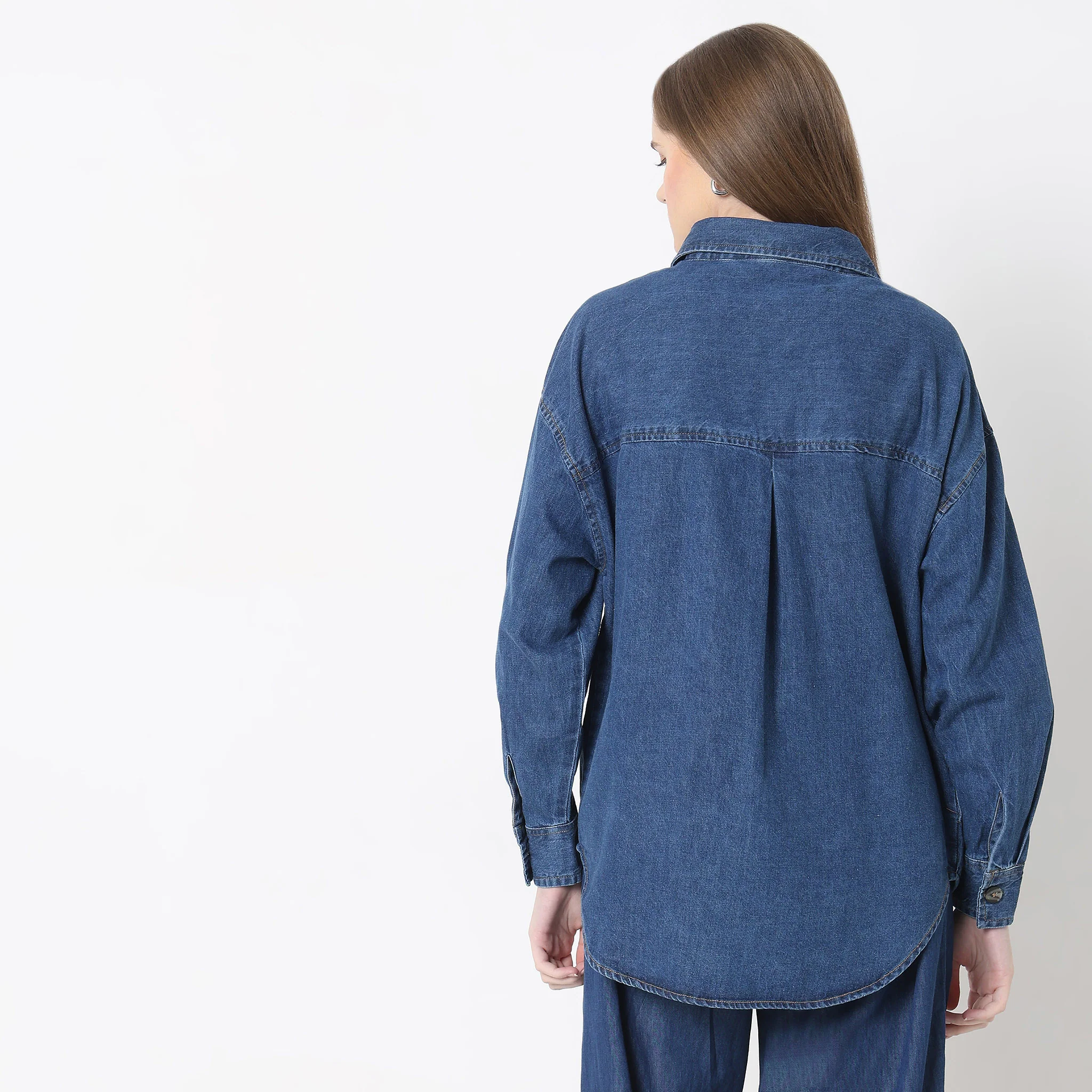 Regular Fit Solid Shirt - Image 3
