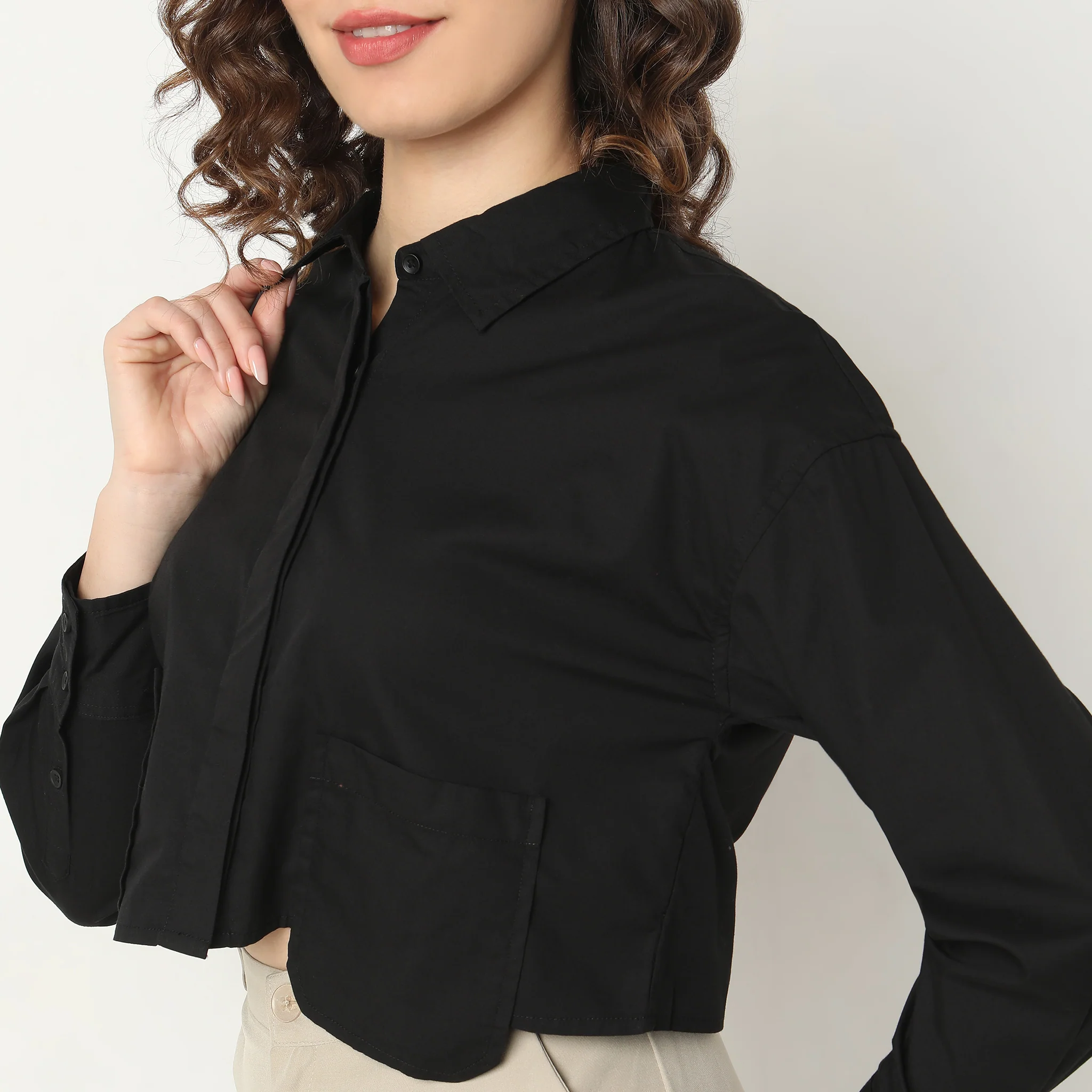 Regular Fit Solid Shirt - Image 4