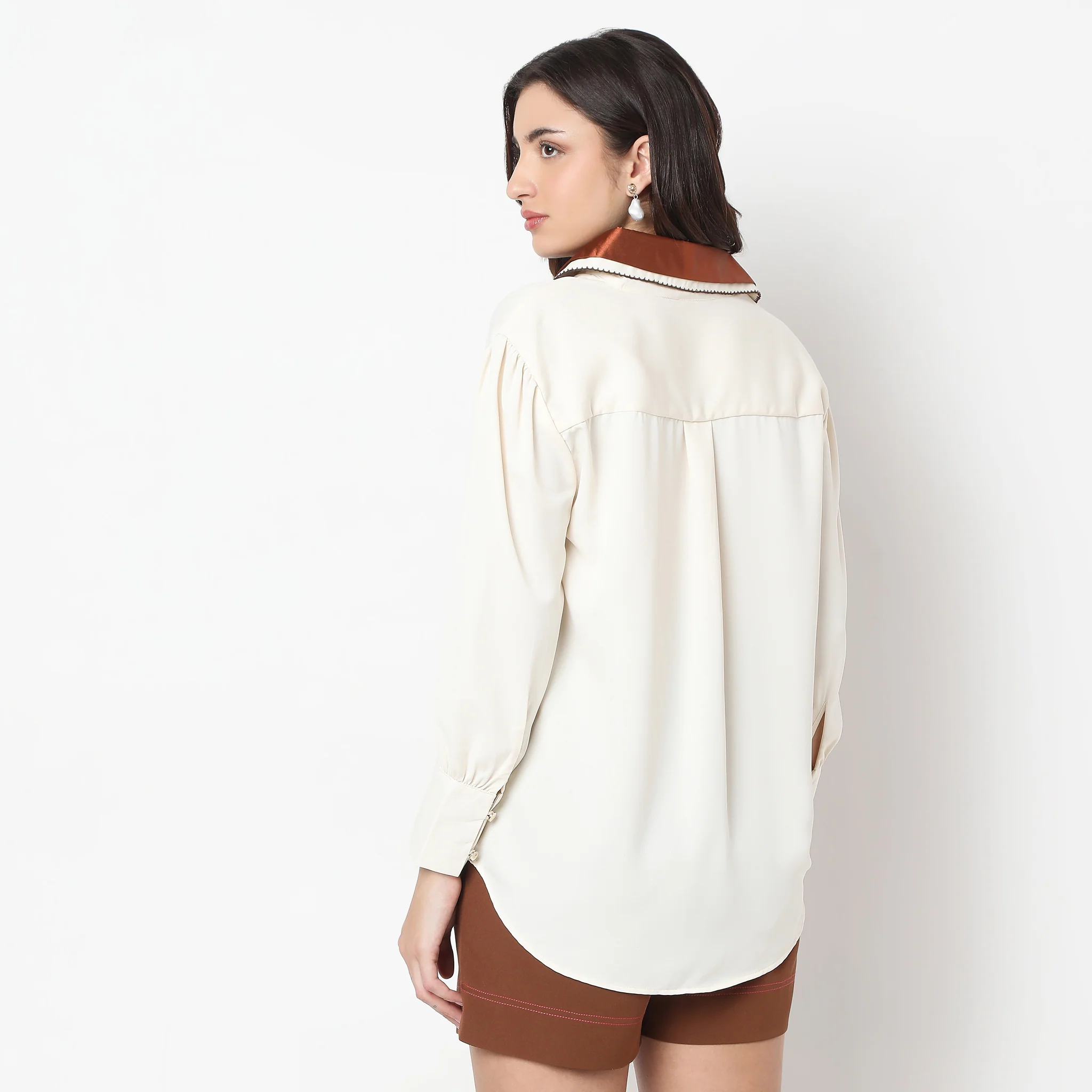 Regular Fit Solid Shirt - Image 3