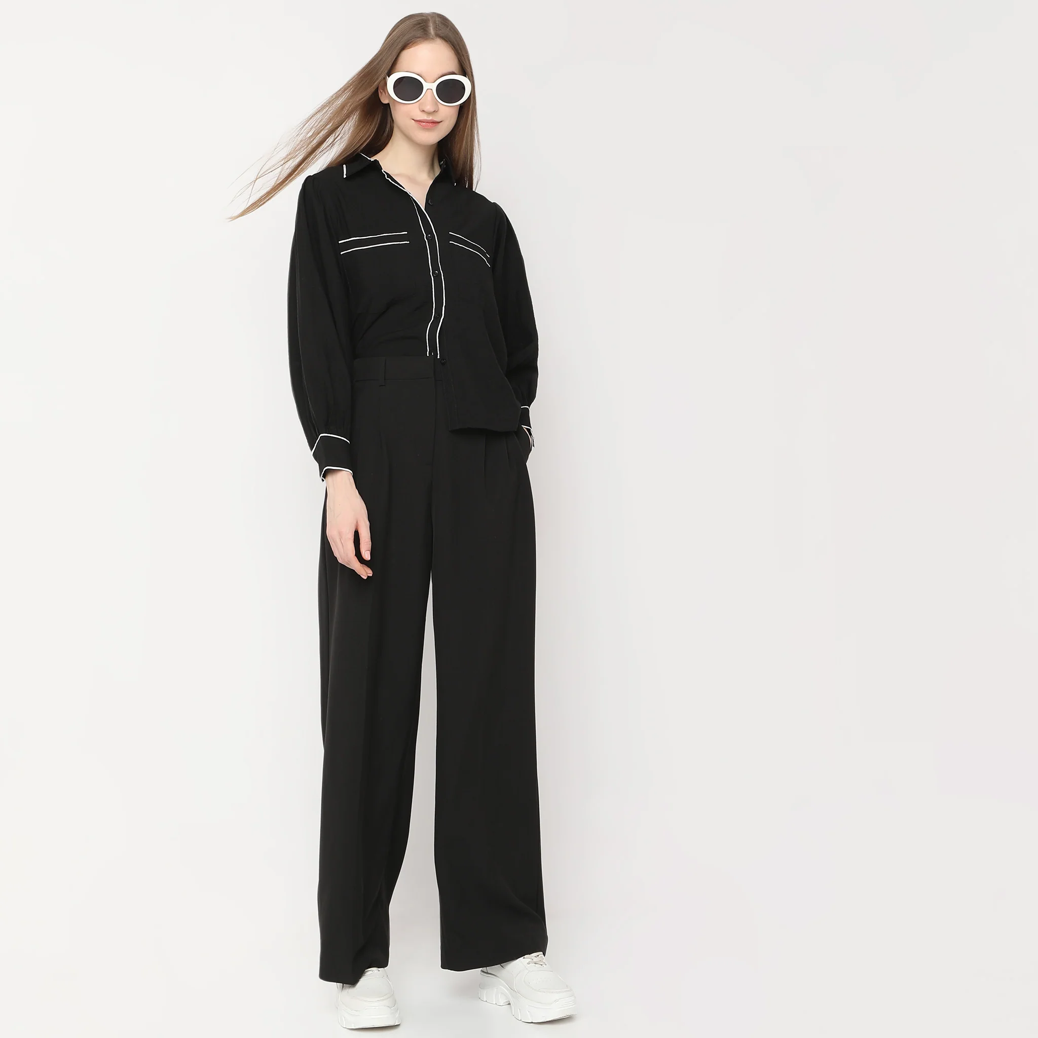 Hip Length Button-Down Shirt With Contrast Piping - Image 2
