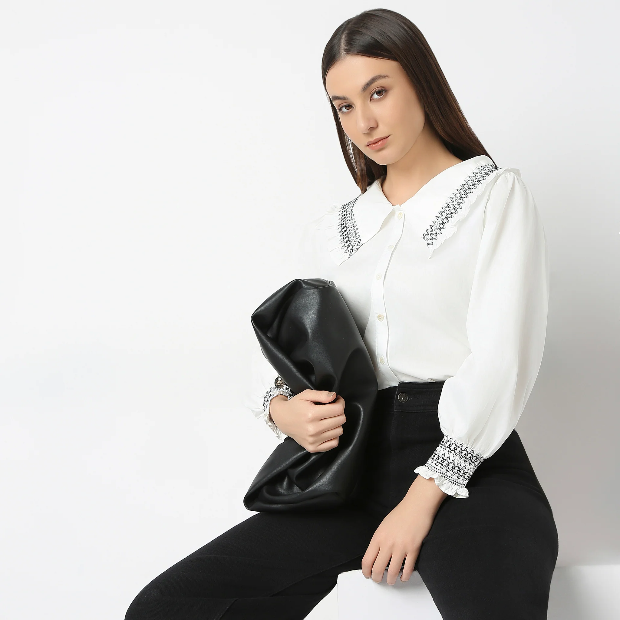 Regular Fit Solid Shirt - Image 2