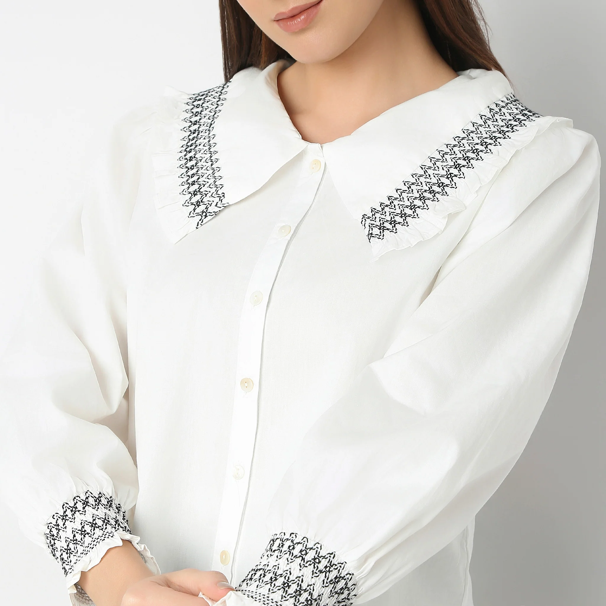 Regular Fit Solid Shirt - Image 4