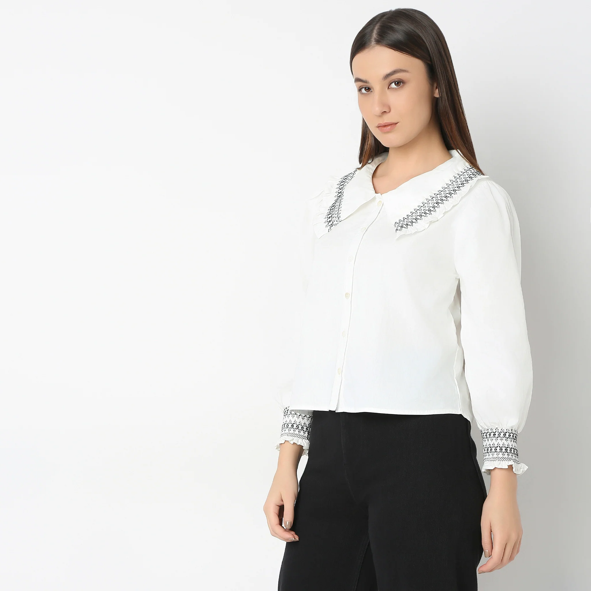Regular Fit Solid Shirt - Image 5