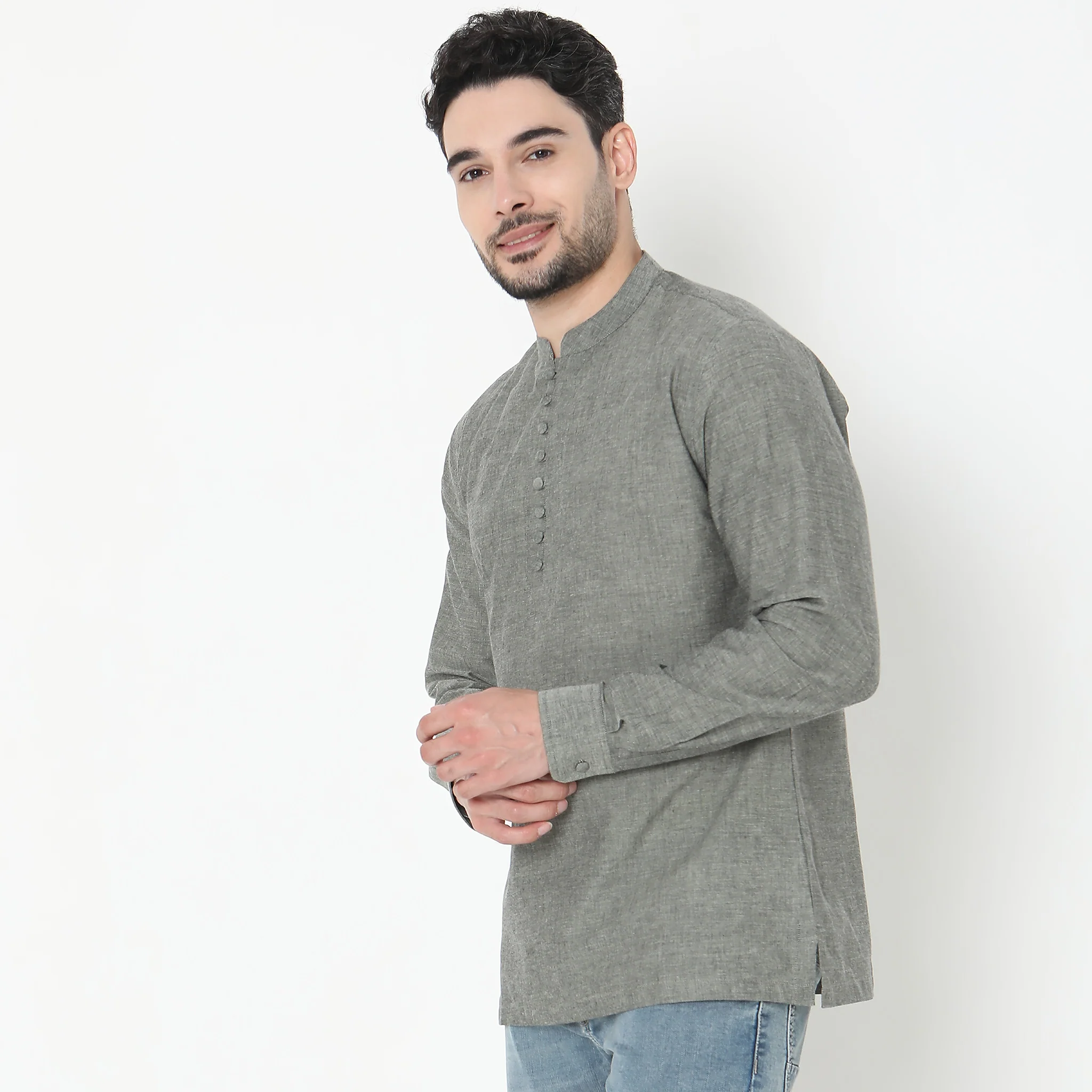 Regular Fit Solid Short Kurta - Image 5