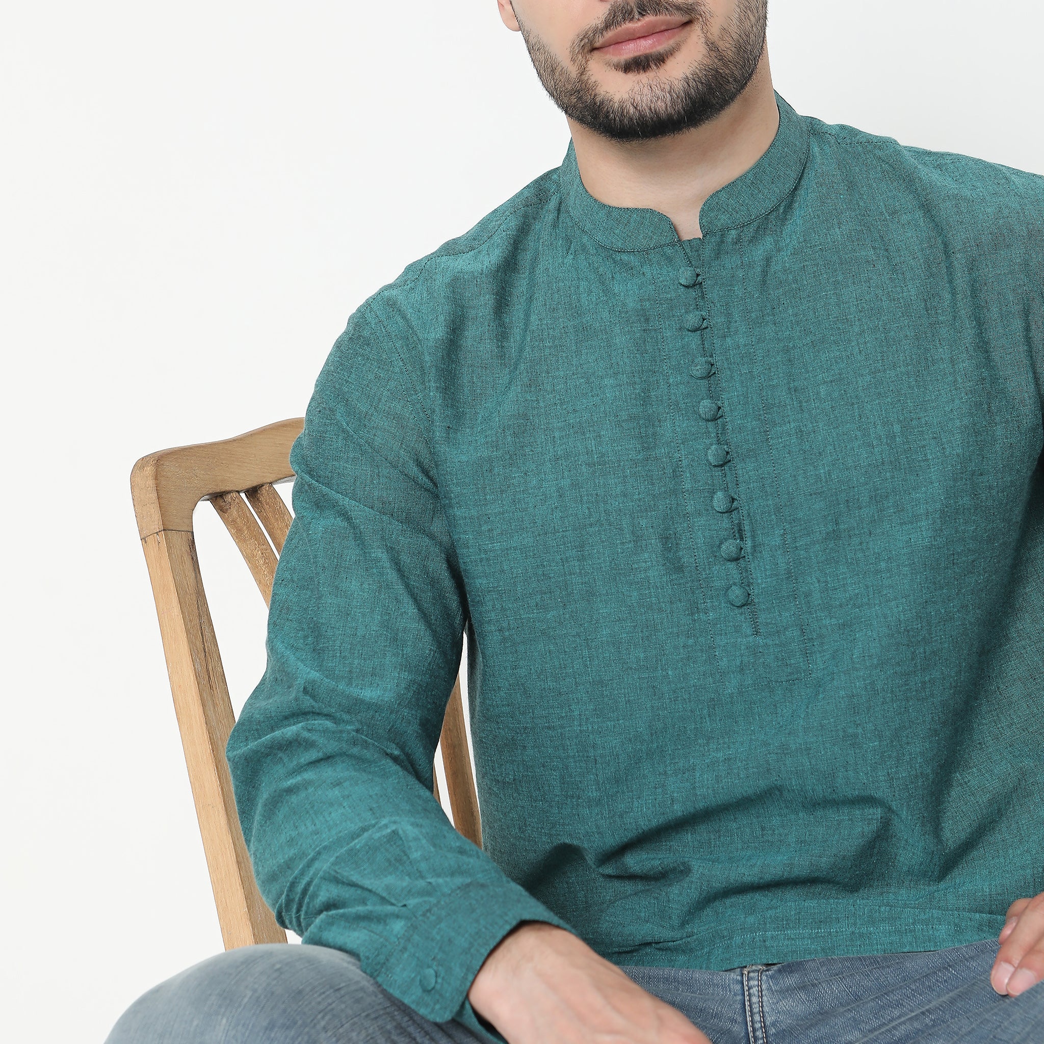 Regular Fit Solid Short Kurta - Image 9