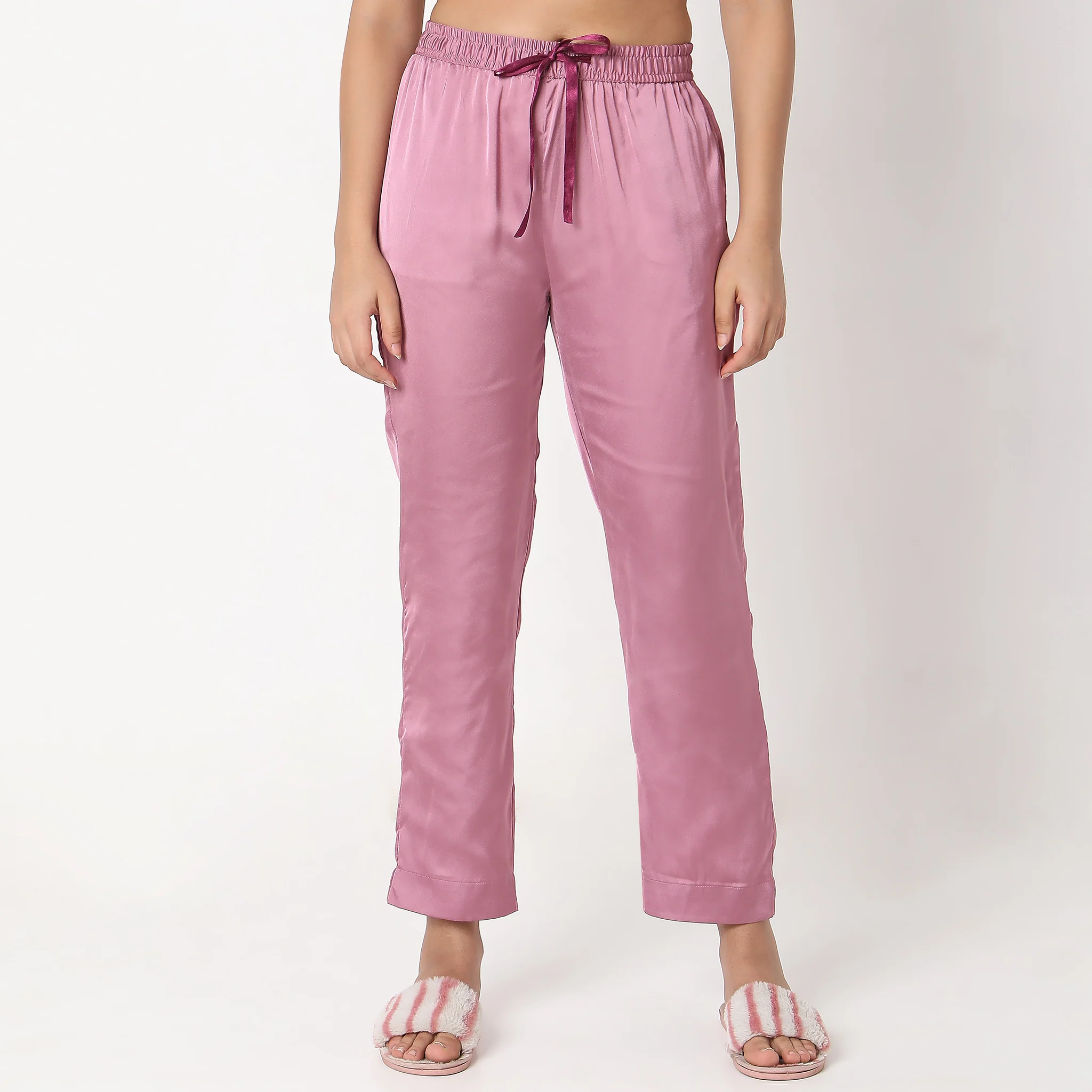 Woven Solid T-Shirt With Pyjama Sleepwear Set - Image 6