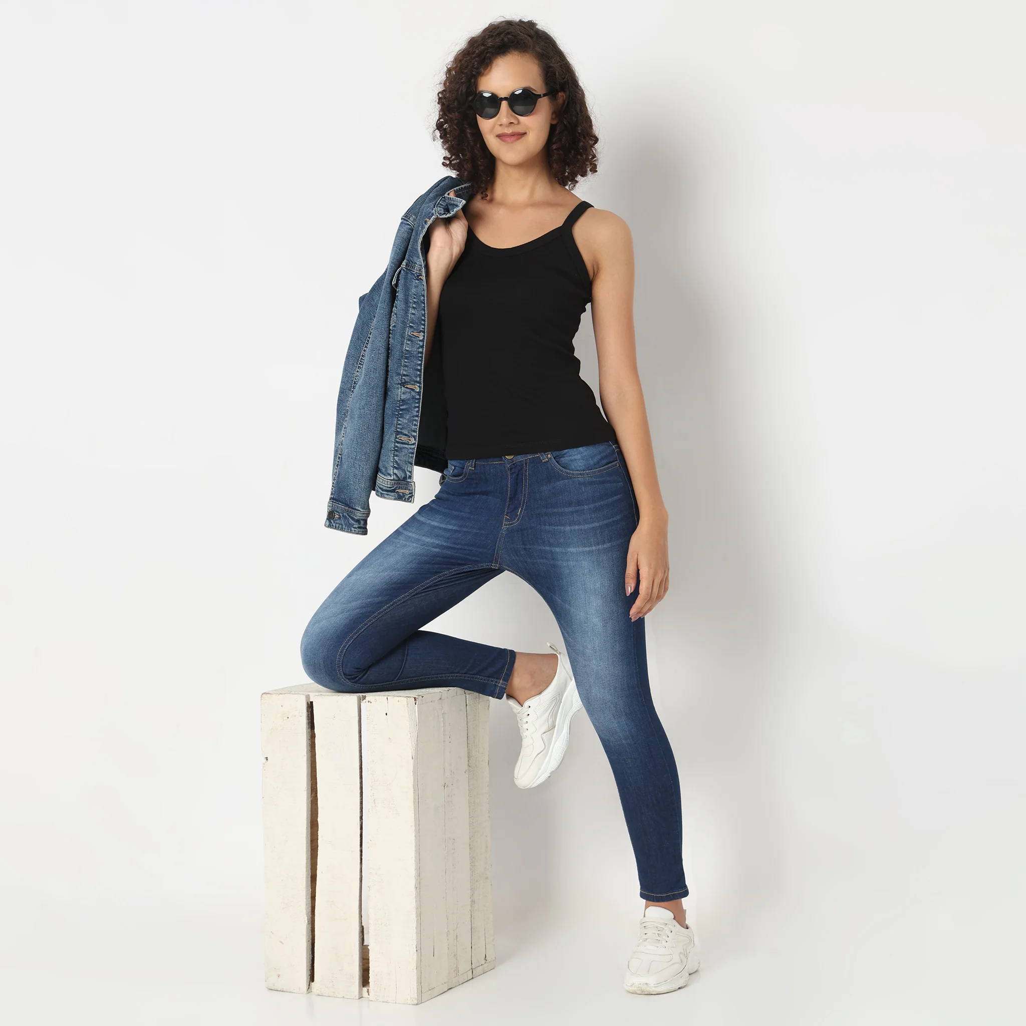 Regular Fit Solid Lounge Slip